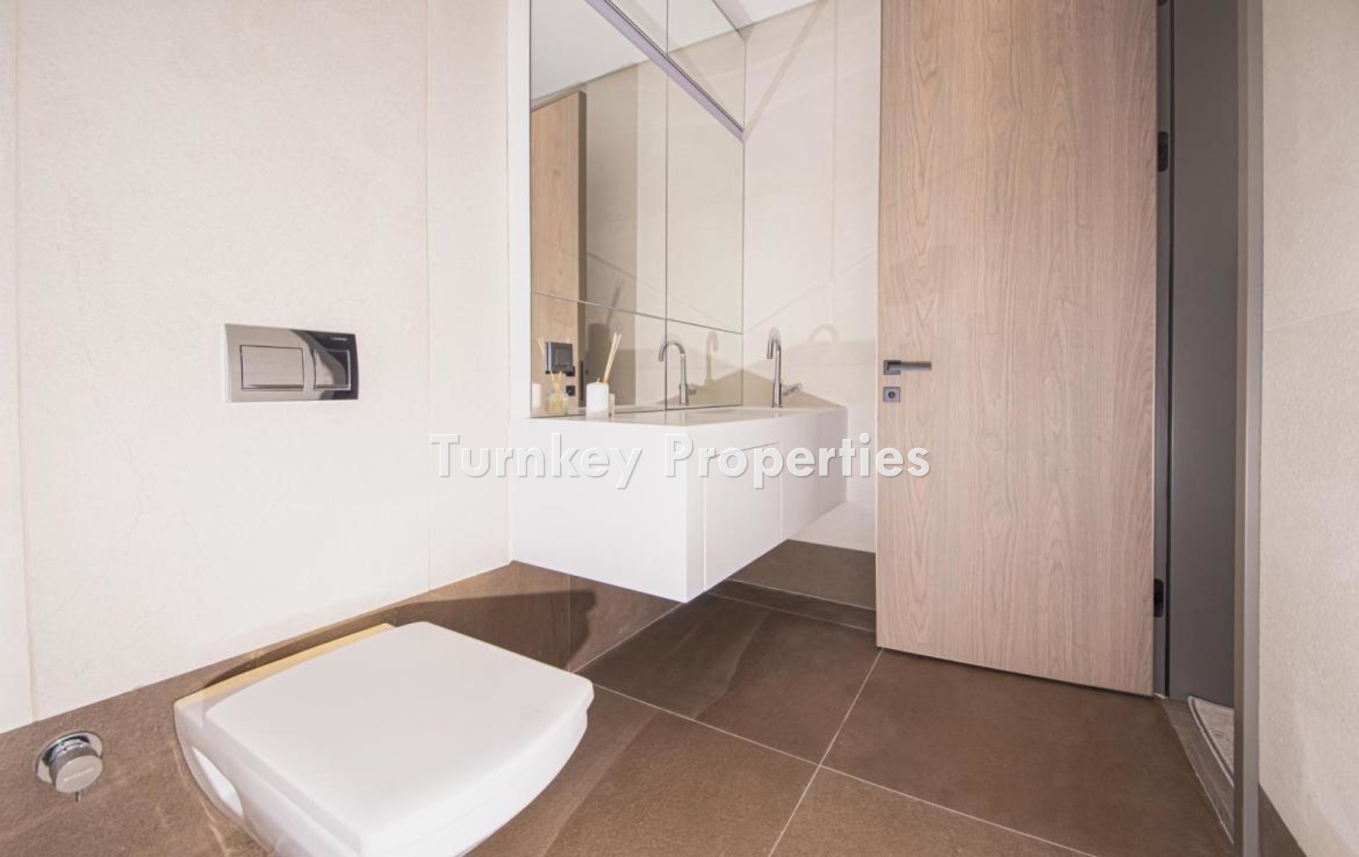 Yalıkavak'ta Deniz Manzaralı Lüks Villalar - Özel Havuz ve Modern