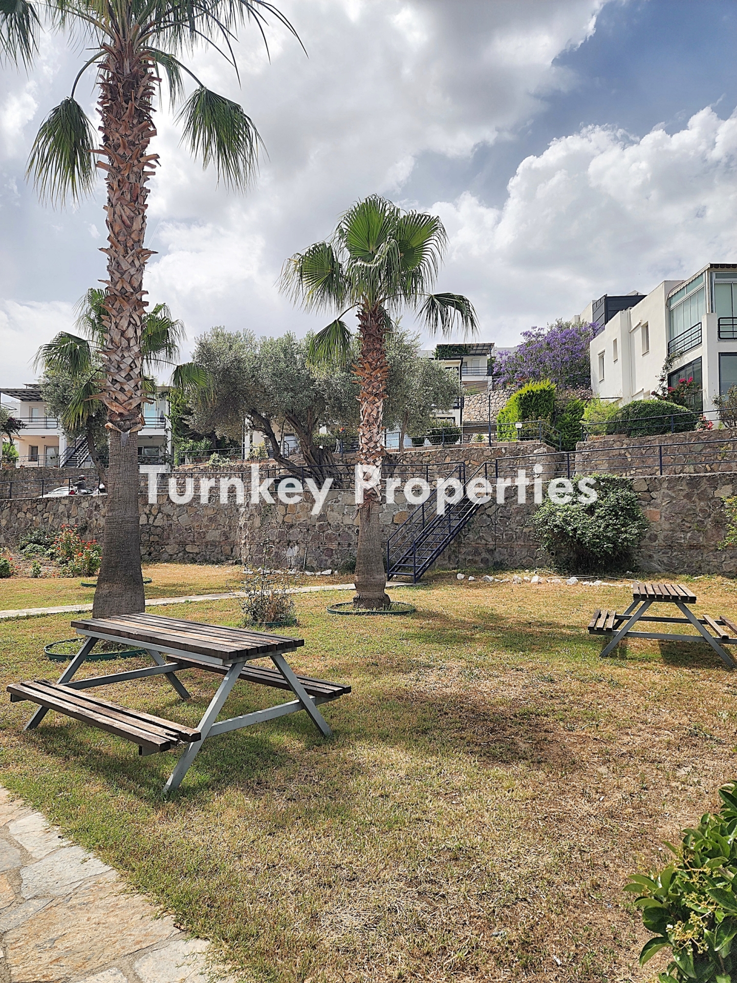 Yalıkavak Merkez Sezonluk Kiralık Daire | Full Eşyalı, Bahçe Katı