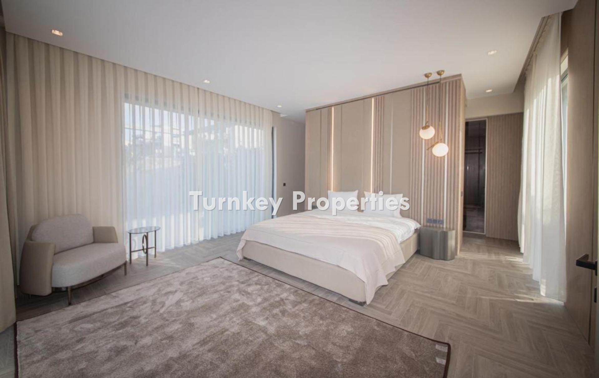 Yalıkavak'ta Deniz Manzaralı Lüks Villalar - Özel Havuz ve Modern