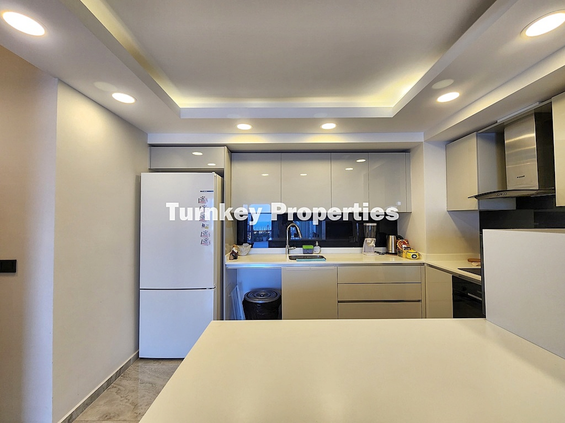 Adabükü Satılık Konut Doğa İçinde Geniş Sosyal Alanlı Proje Yaşam