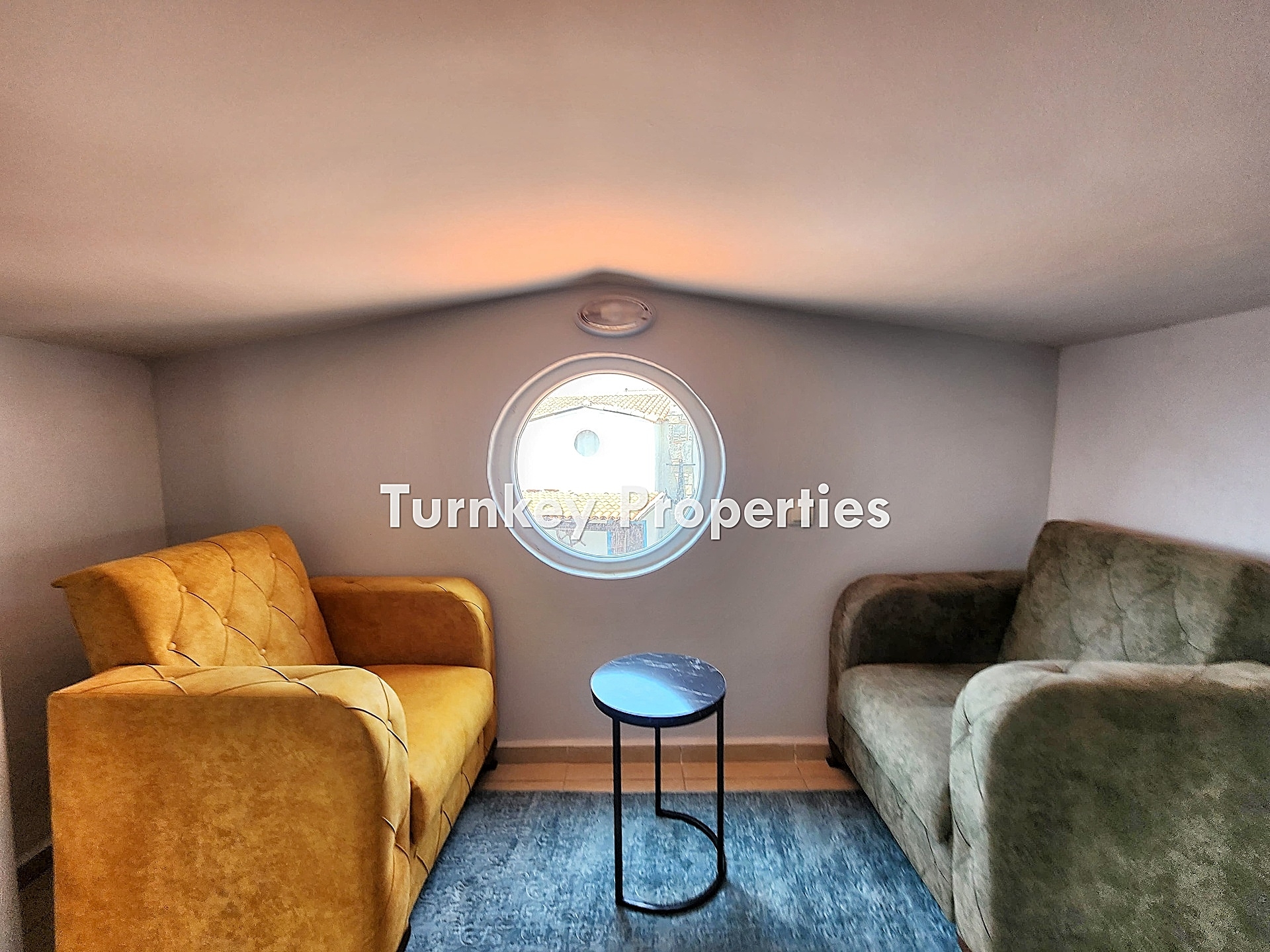 Dörttepe Satılık Dubleks Göl Manzaralı Site İçinde Ev Bahçeli Yeni