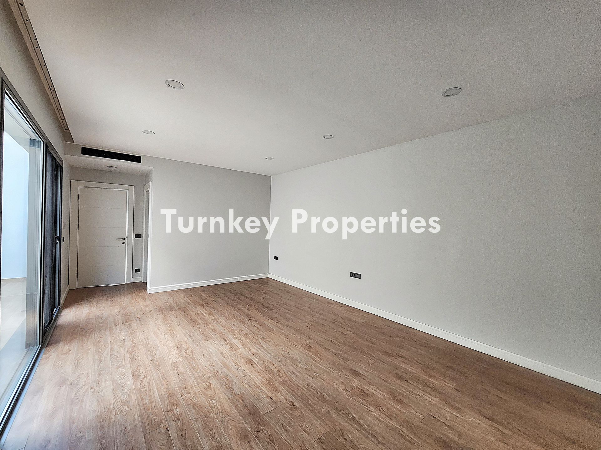 Bitez Satılık Bahçeli Dubleks Villa Bahçeşehir Koleji Karşısı