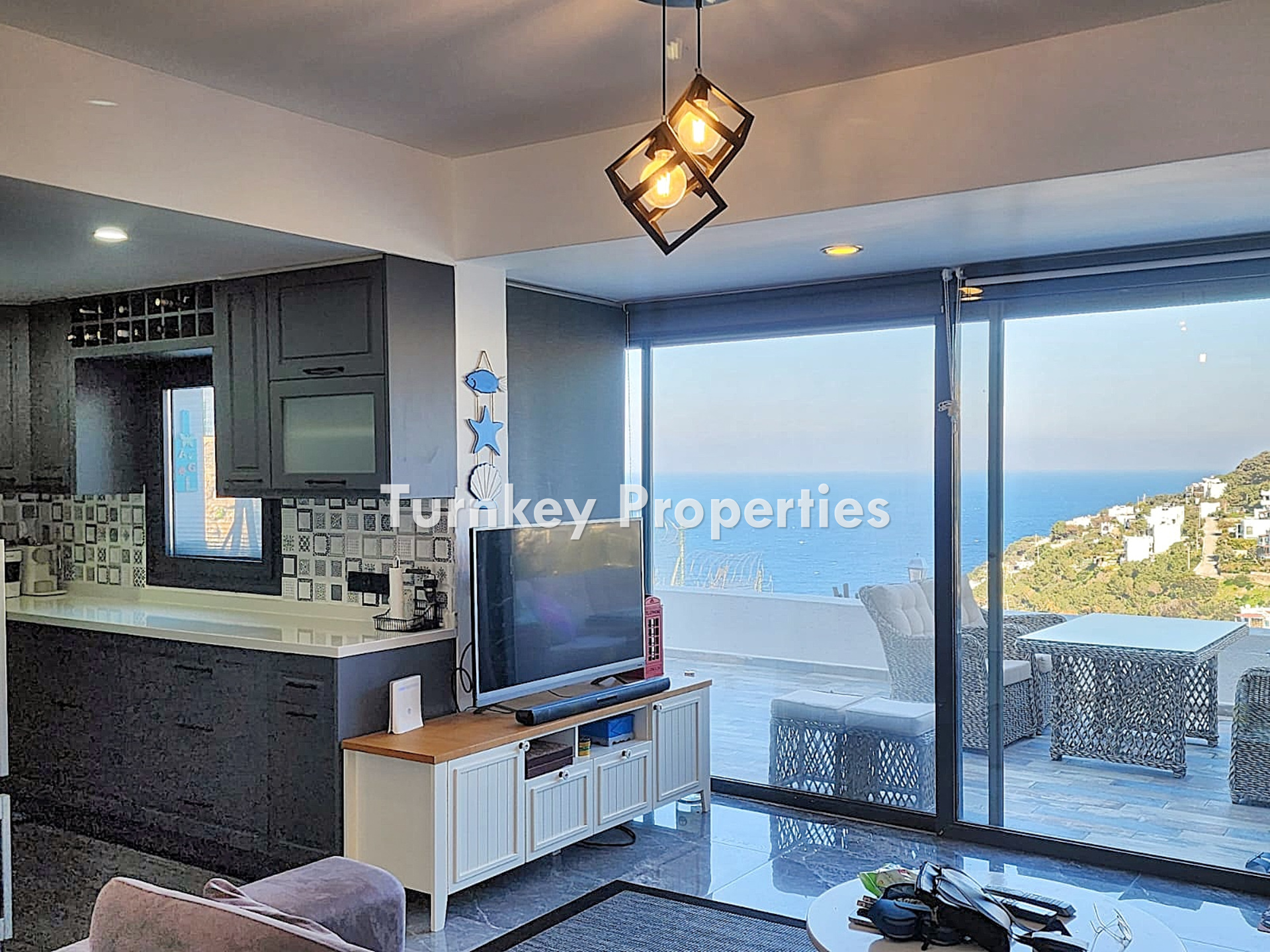 Yalıkavak Satılık Villa Modern Deniz Manzaralı Site İçinde