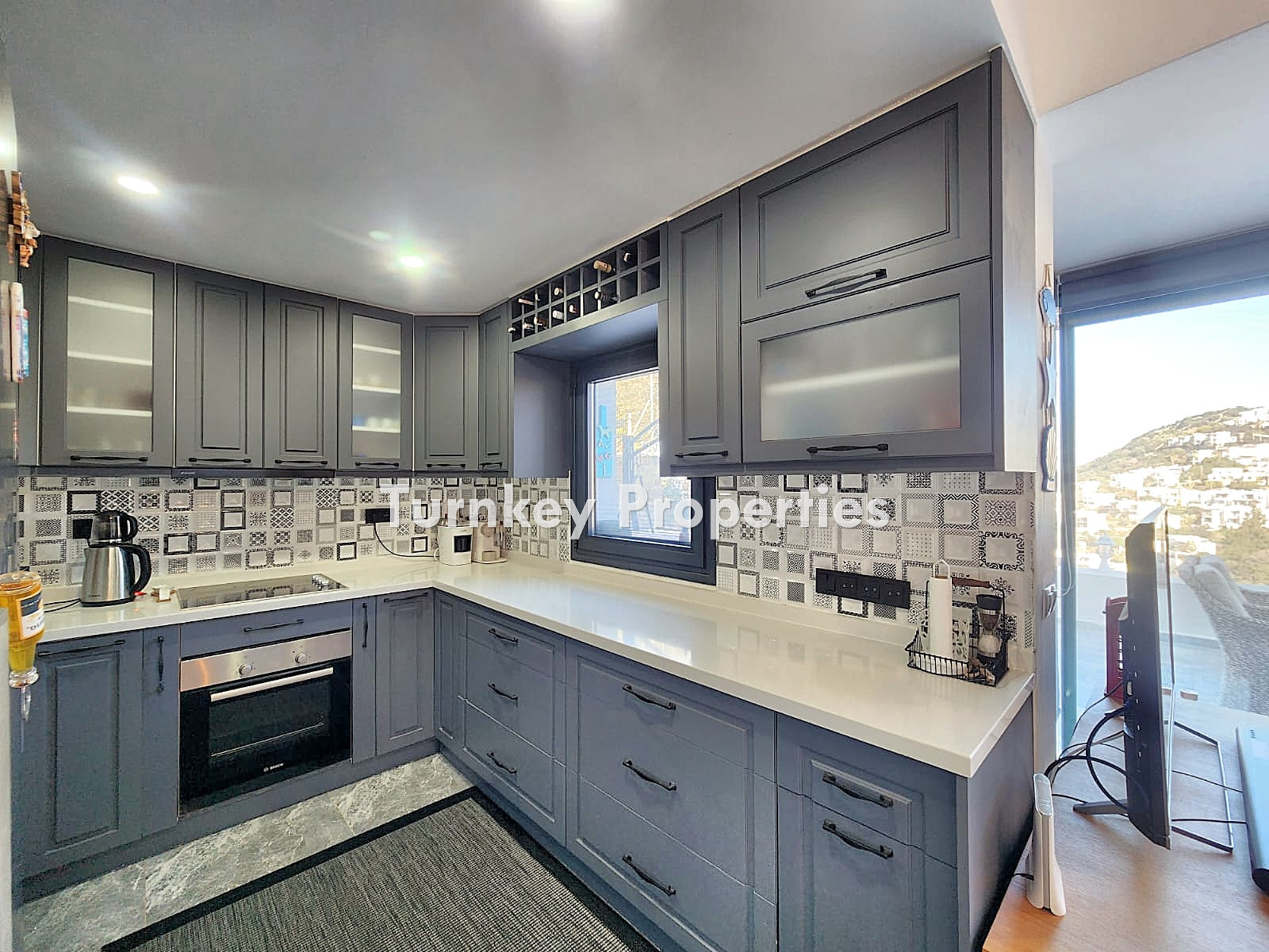 Yalıkavak Satılık Villa Modern Deniz Manzaralı Site İçinde