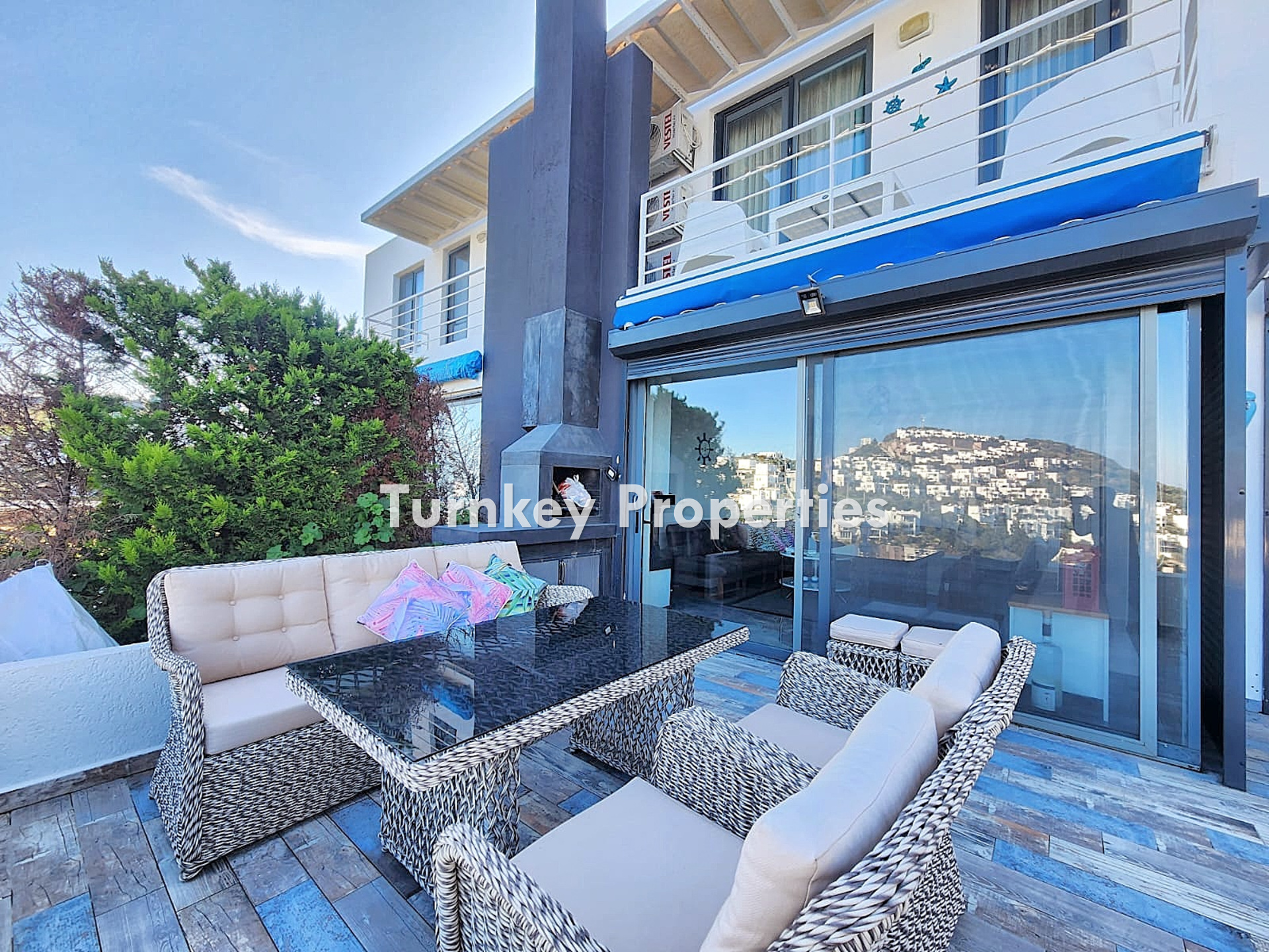 Yalıkavak Satılık Villa Modern Deniz Manzaralı Site İçinde