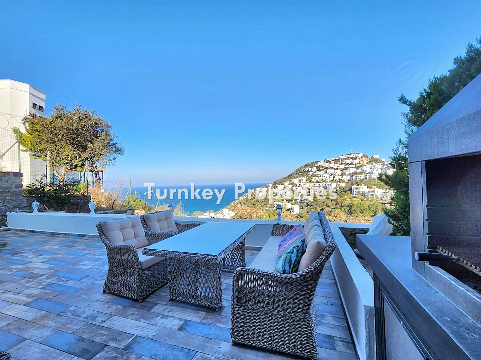 Yalıkavak Satılık Villa Modern Deniz Manzaralı Site İçinde