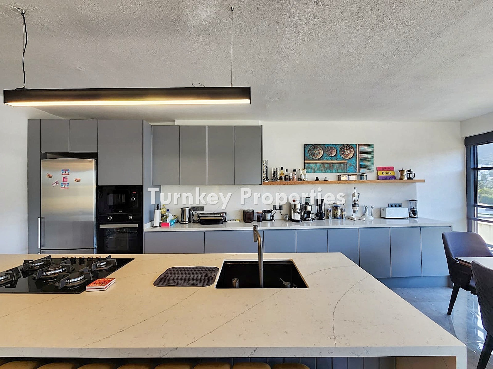 Torba Satılık Villa Deniz Manzaralı Bahçeli Özel Konumlu Site İçi