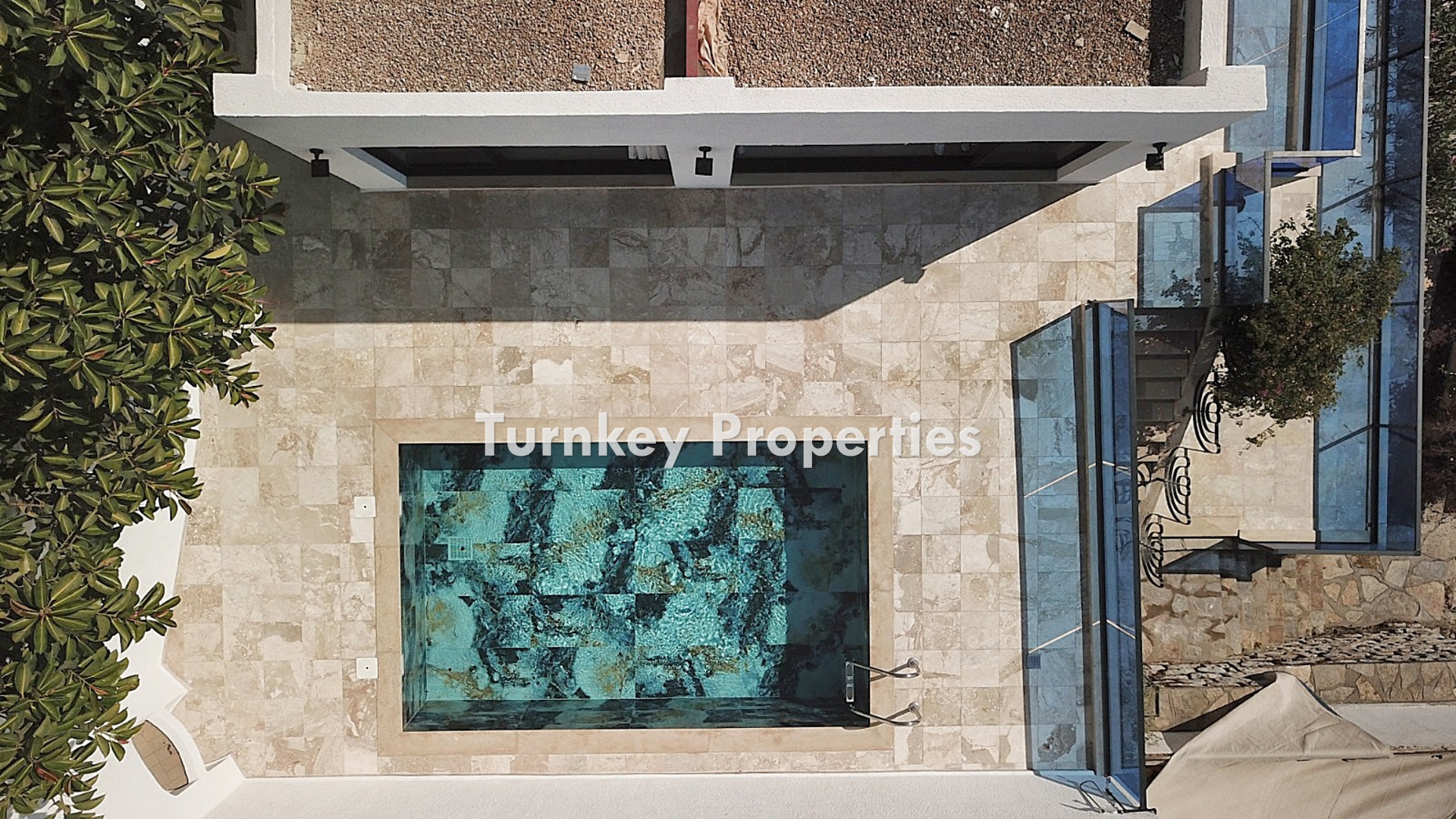 Gümbet Satılık Deniz Manzaralı Özel Havuzlu Denize Yakın Daire