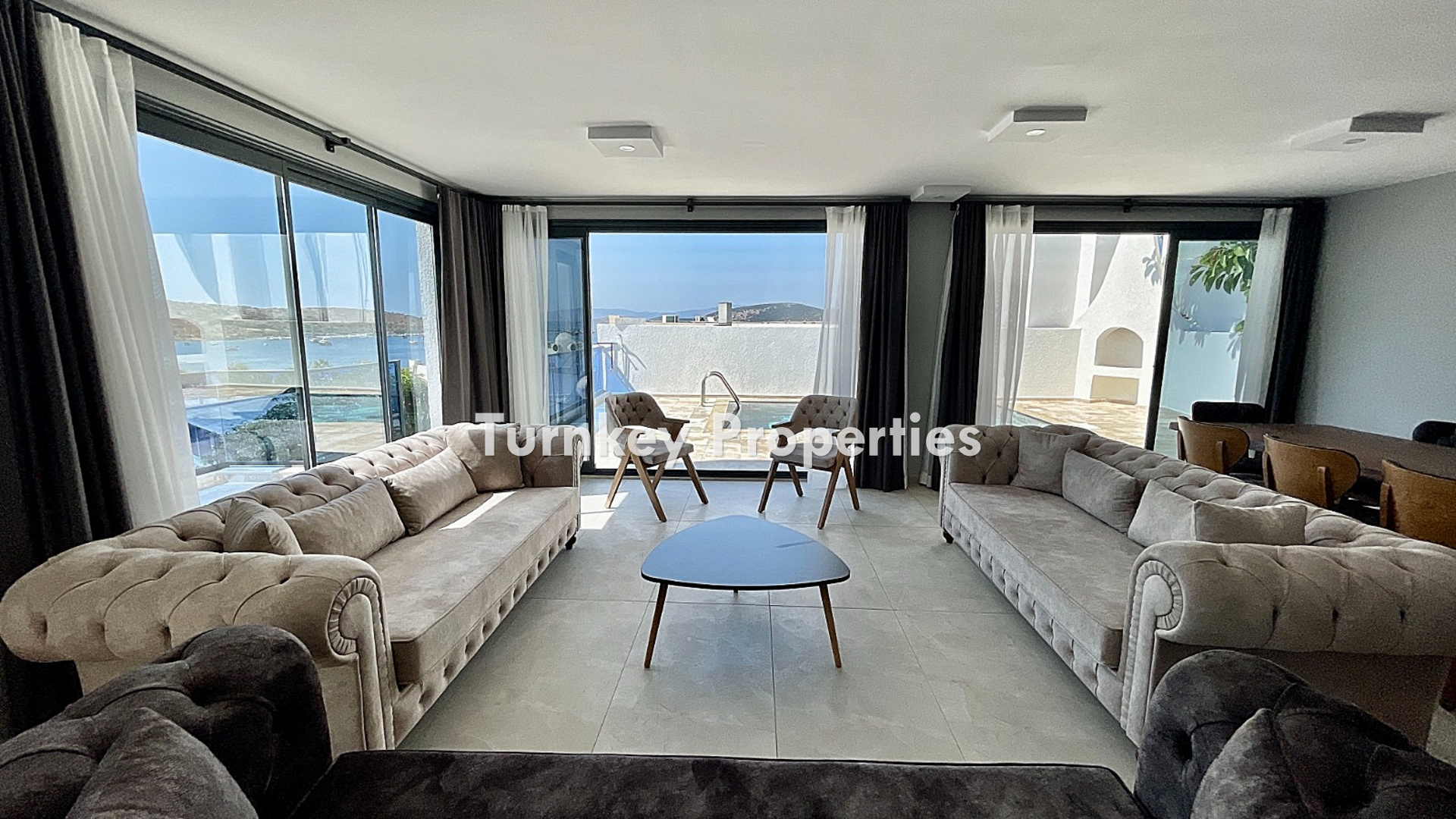 Gümbet Satılık Deniz Manzaralı Özel Havuzlu Denize Yakın Daire