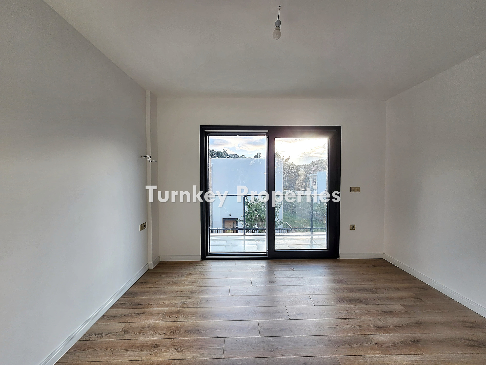 Gümüşlük Çukurbük Satılık Villa Plajlı Yürüme Mesafesinde