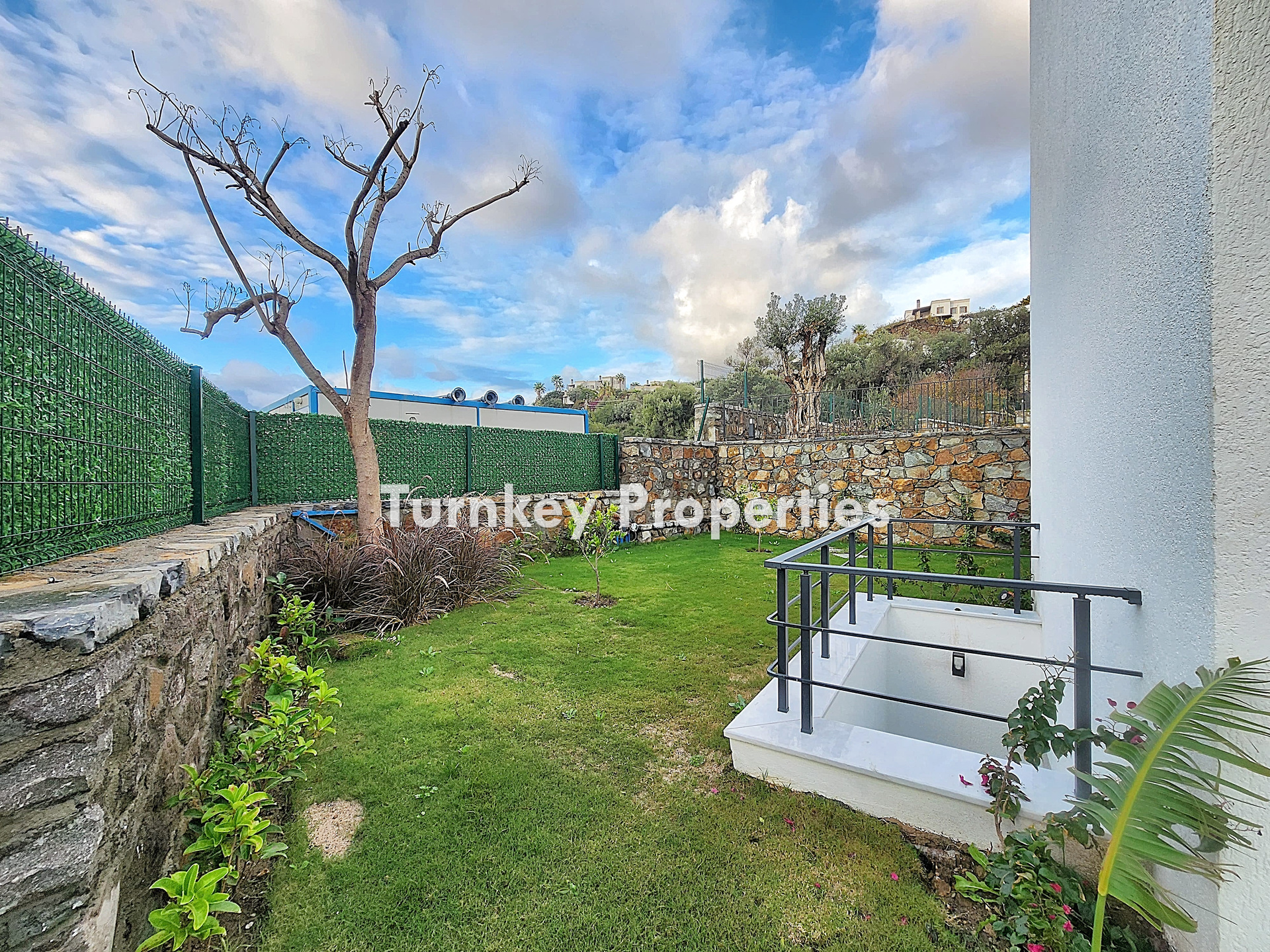 Gümüşlük Çukurbük Satılık Villa Plajlı Yürüme Mesafesinde