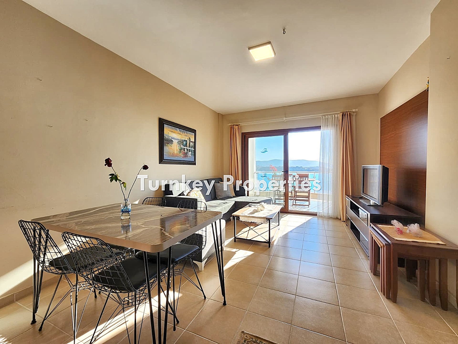 Aura Residence Bodrum Kiralık Daire | Asarlık'ta Denize Sıfır