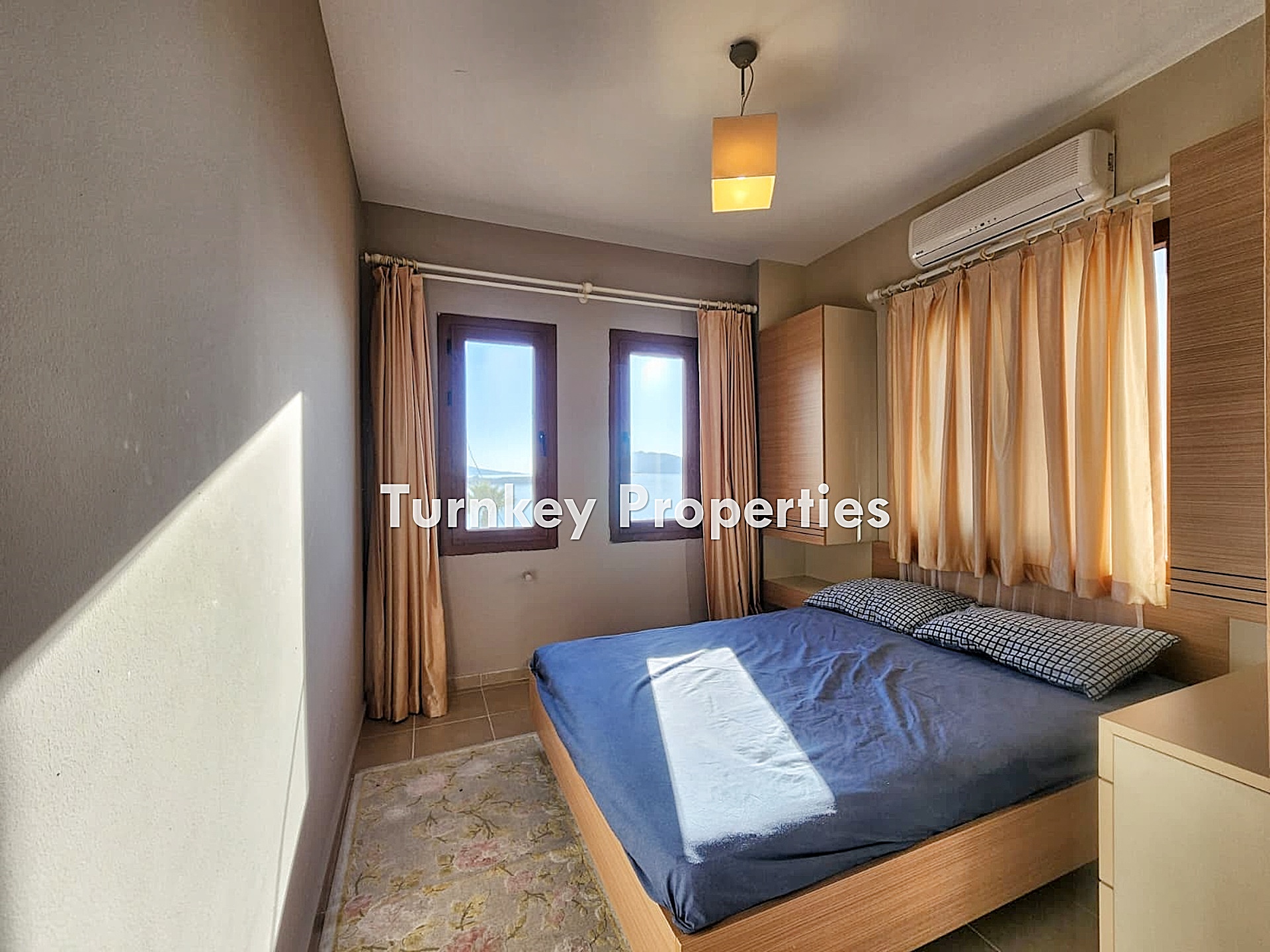 Aura Residence Bodrum Kiralık Daire | Asarlık'ta Denize Sıfır