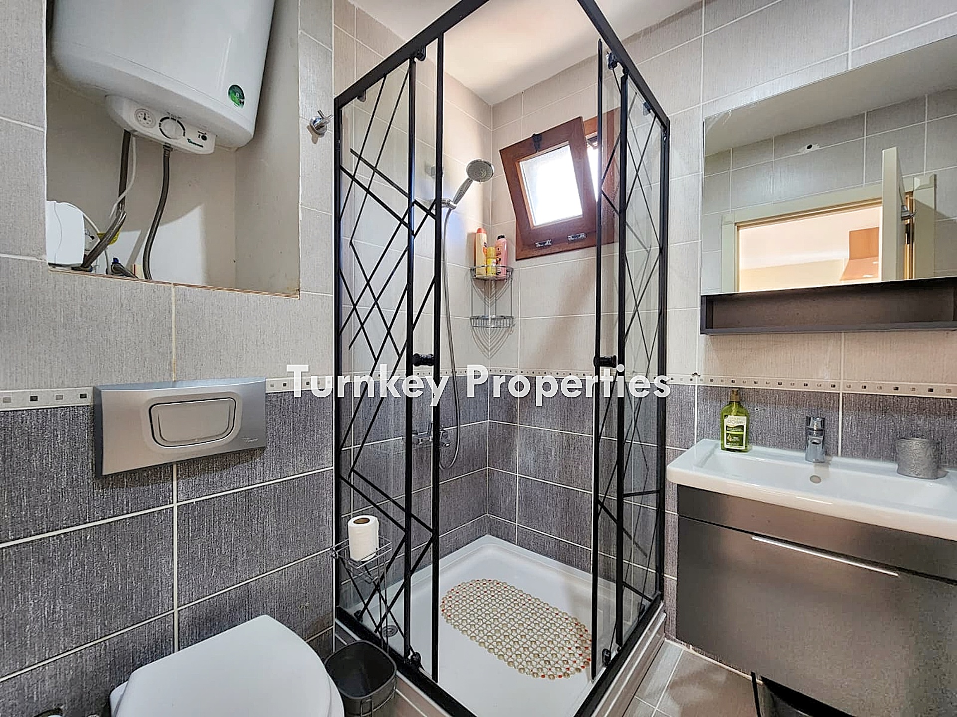 Aura Residence Bodrum Kiralık Daire | Asarlık'ta Denize Sıfır