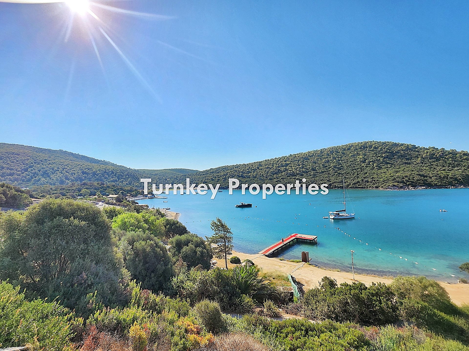 Adabükü Satılık Dubleks Villa Bahçeli Site İçinde Özel Konumlu