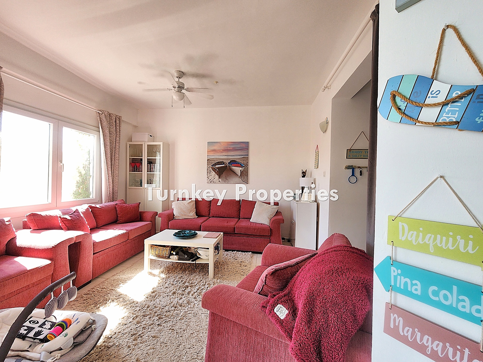 Adabükü Satılık Dubleks Villa Bahçeli Site İçinde Özel Konumlu