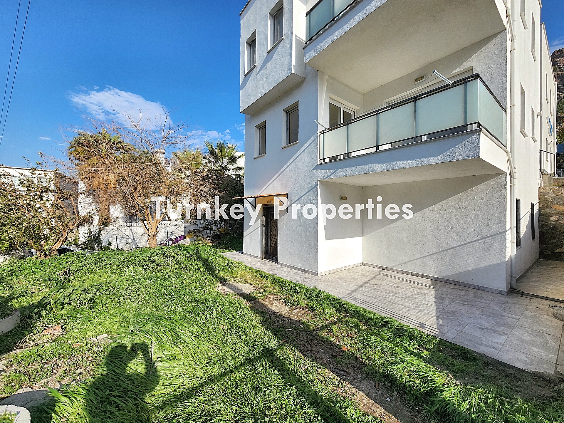 Gündoğan Köyiçi Kiralık Bahçeli Dubleks Aileye Uygun Konumda Ev