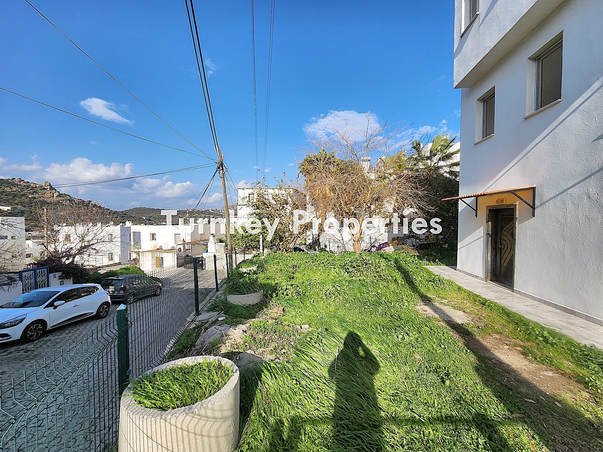 Gündoğan Köyiçi Kiralık Bahçeli Dubleks Aileye Uygun Konumda Ev