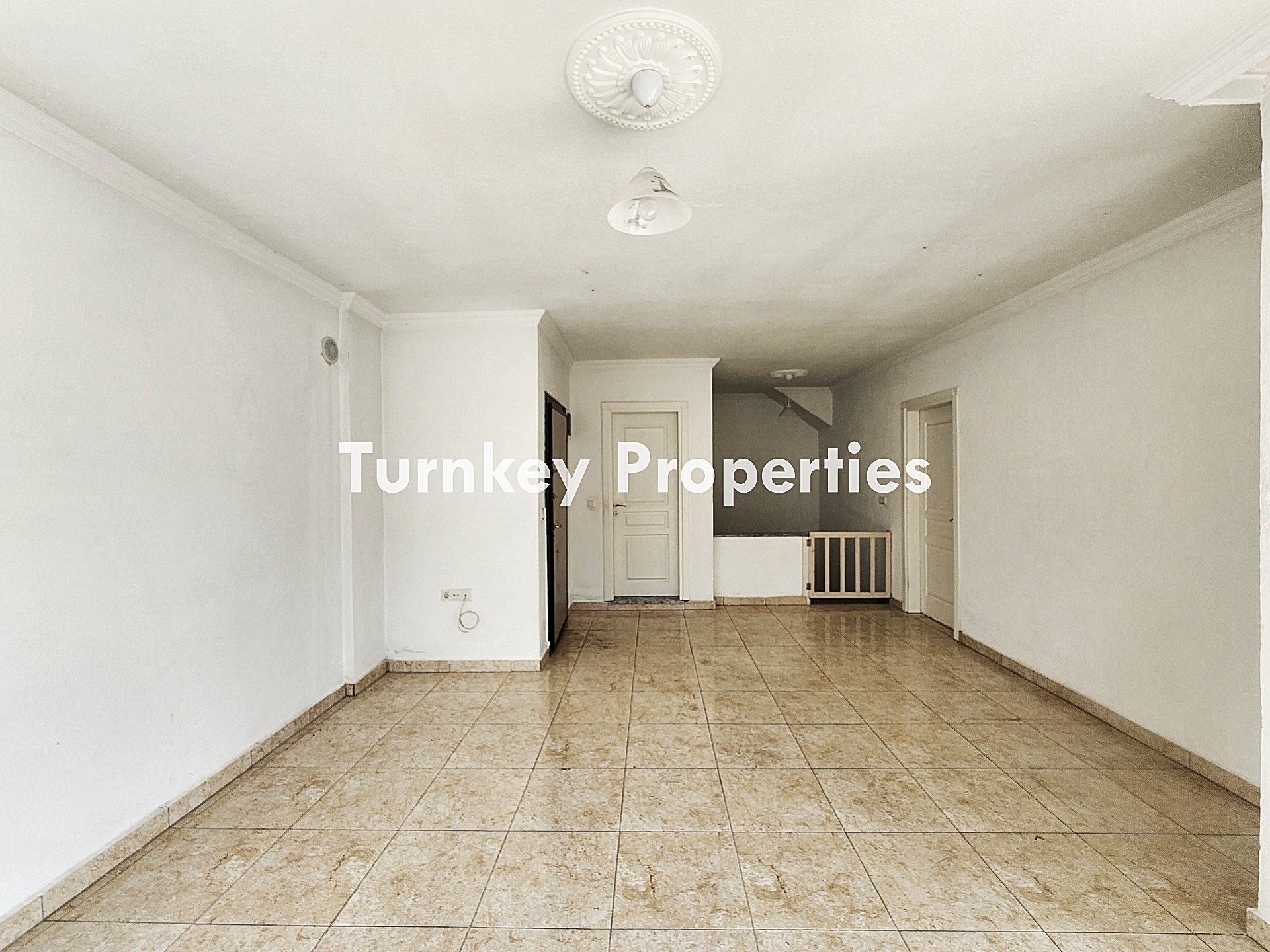 Gündoğan Köyiçi Kiralık Bahçeli Dubleks Aileye Uygun Konumda Ev