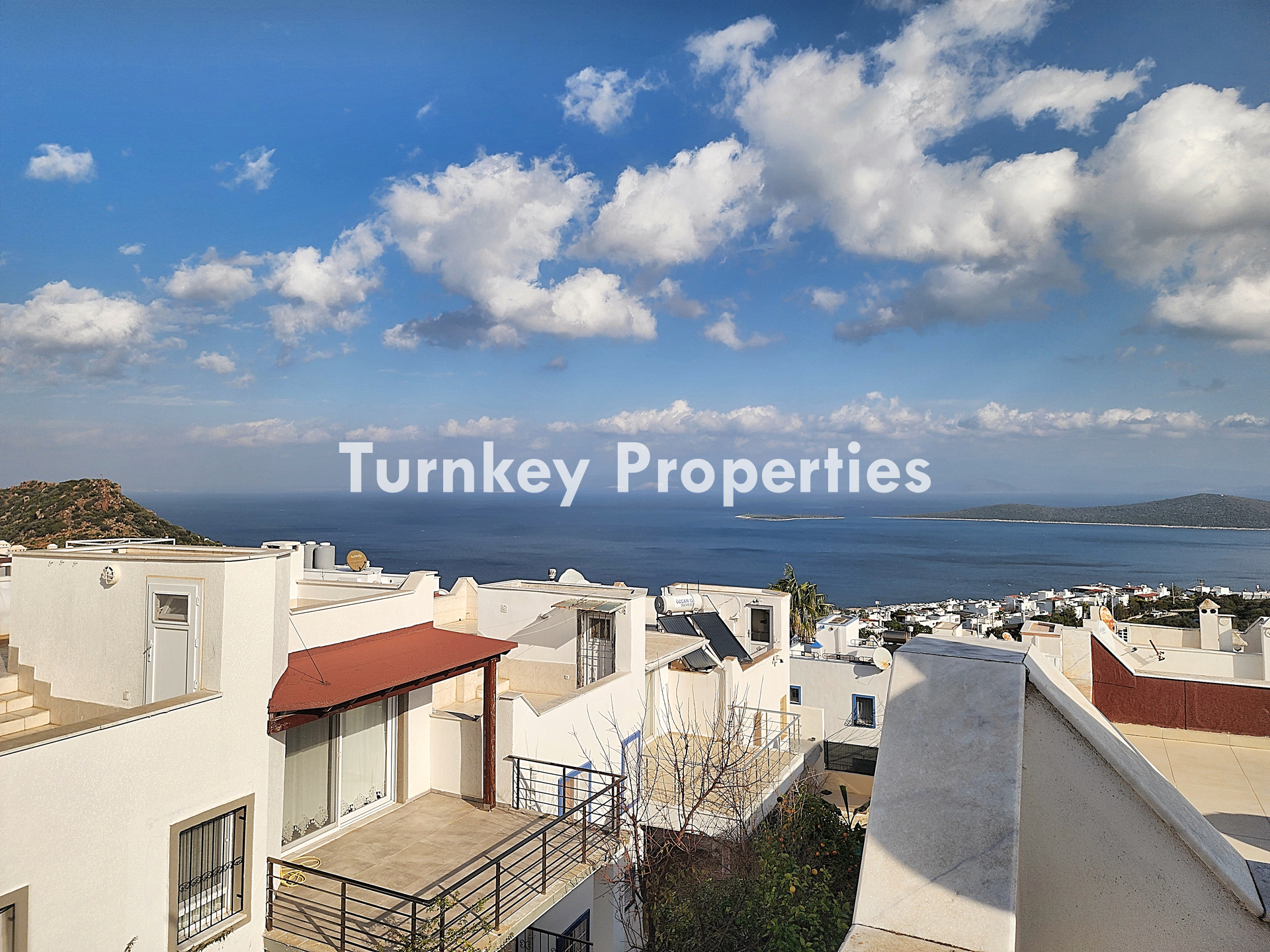 Bodrum Gündoğan Tankay Sitesi Sezonluk Kiralık İkiz Villa Bahçeli