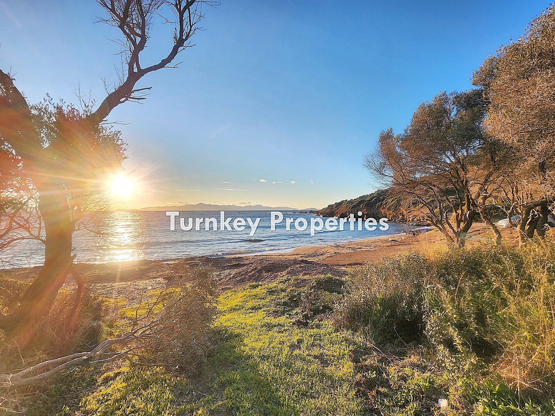 Gümüşlük Kadıkalesinde Satılık İkiz Dubleks Deniz Manzaralı Bahçe