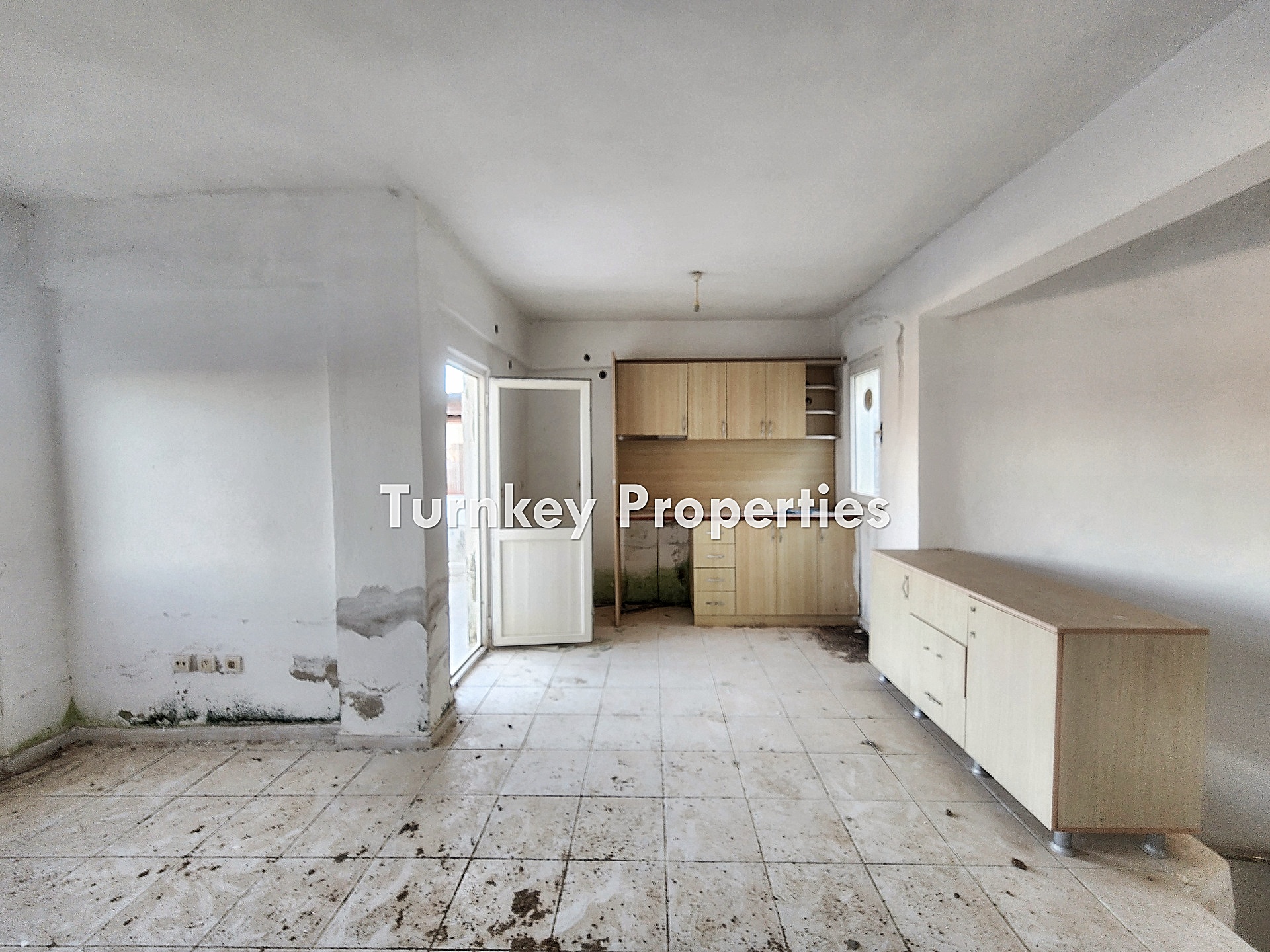 Gümüşlük Kadıkalesinde Satılık İkiz Dubleks Deniz Manzaralı Bahçe