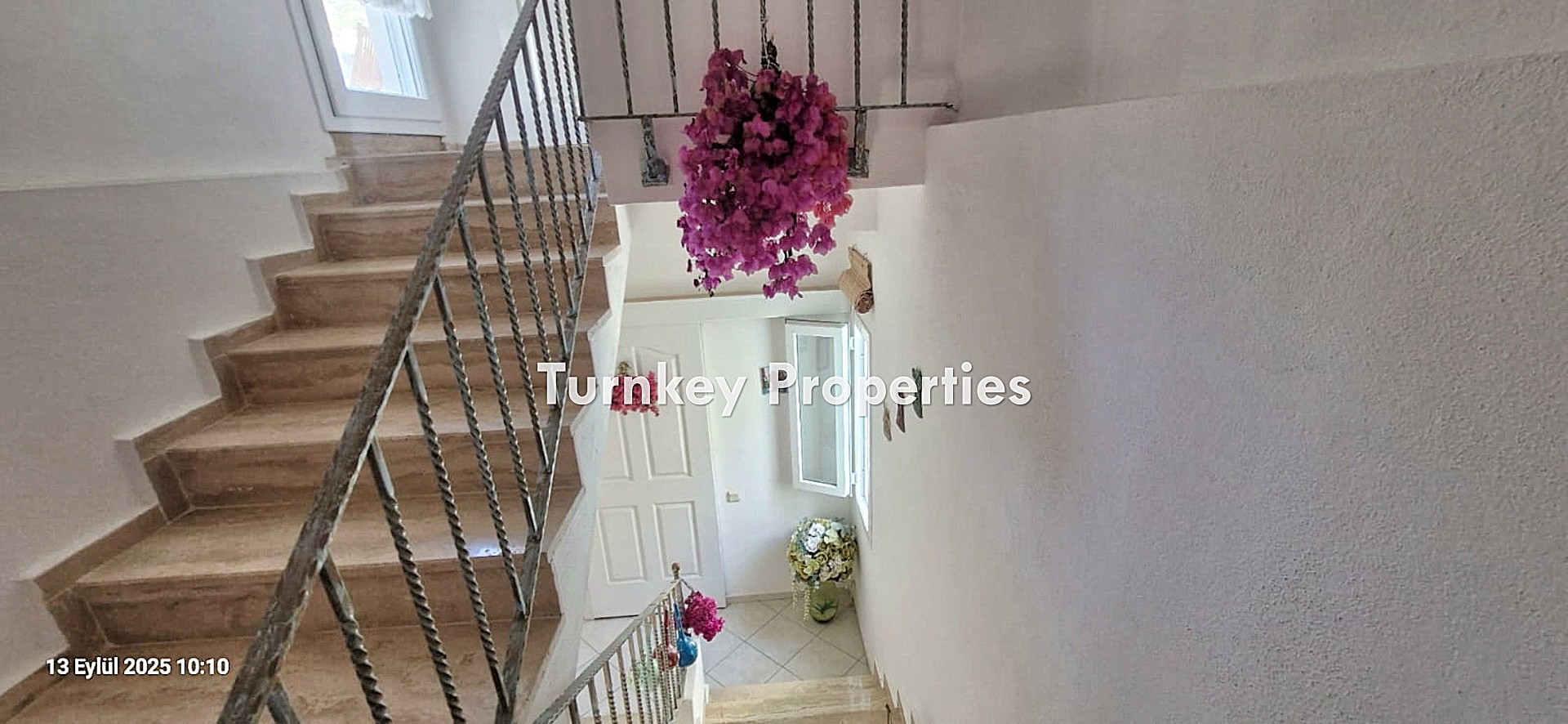 Gümüşlük Satılık Dubleks Deniz Manzaralı Havuzlu Sitede 3+1 Ev