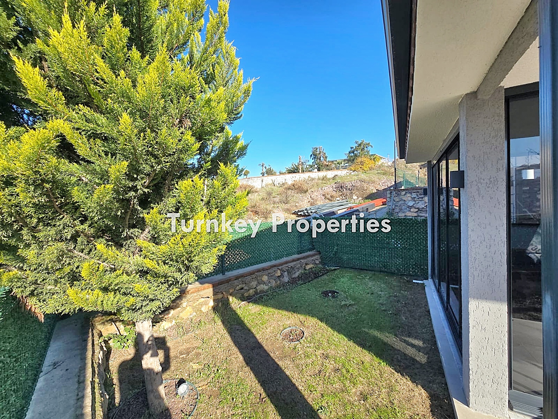 Meşelik Satılık Villa Özel Bahçeli Doğal Manzaralı Site İçi Yaşam