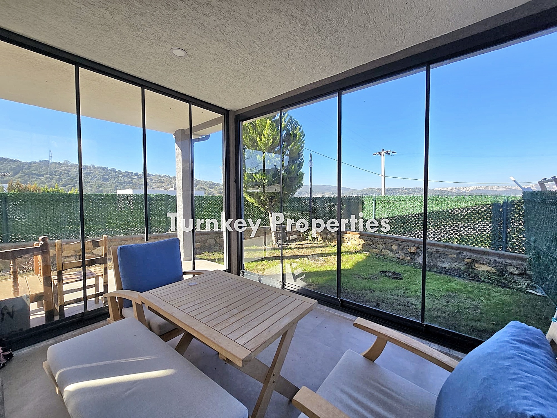 Meşelik Satılık Villa Özel Bahçeli Doğal Manzaralı Site İçi Yaşam