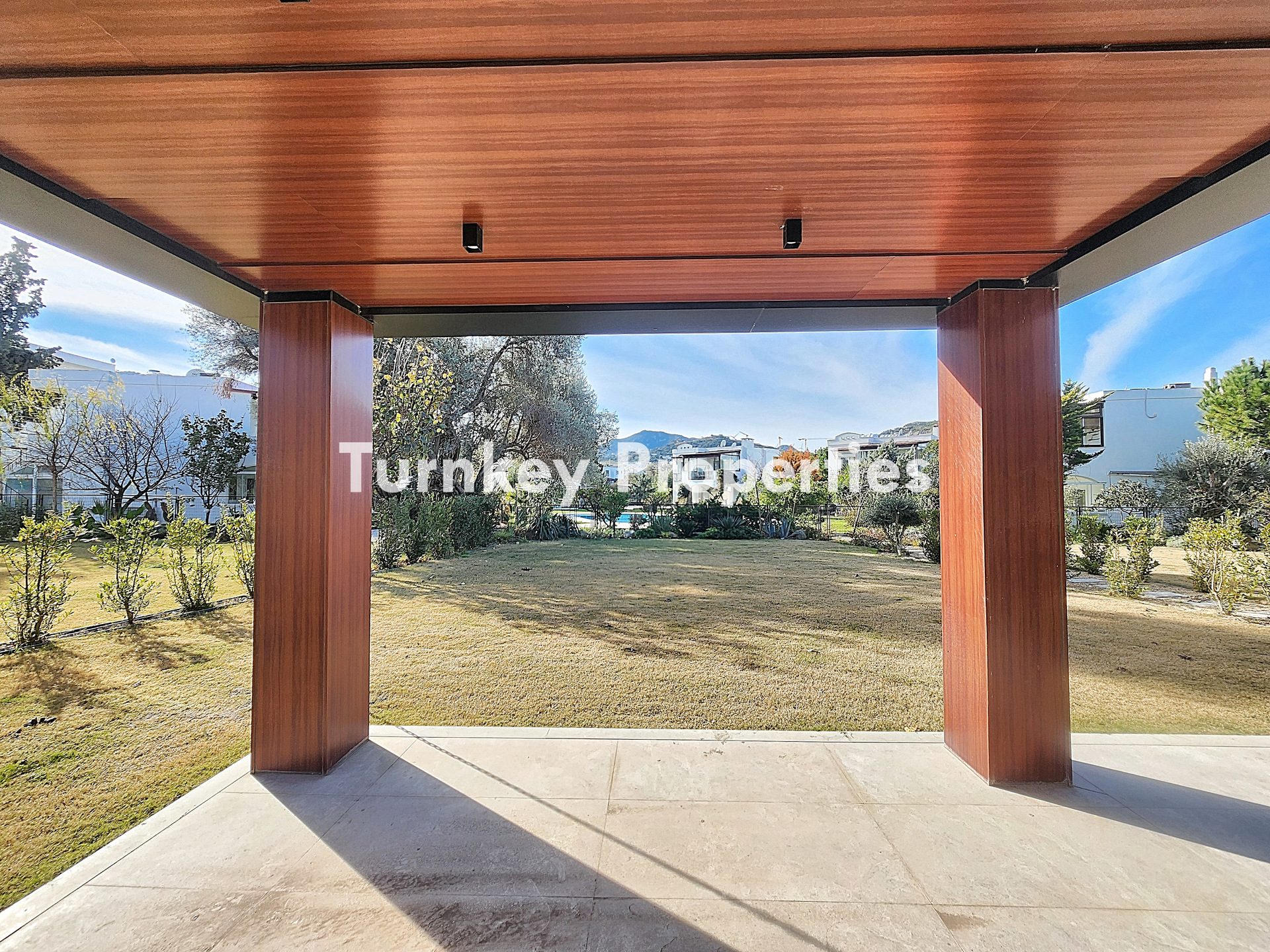 Dirmil Satılık Daire Yalıkavak Gündoğan Yola Yakın Özel Bahçeli