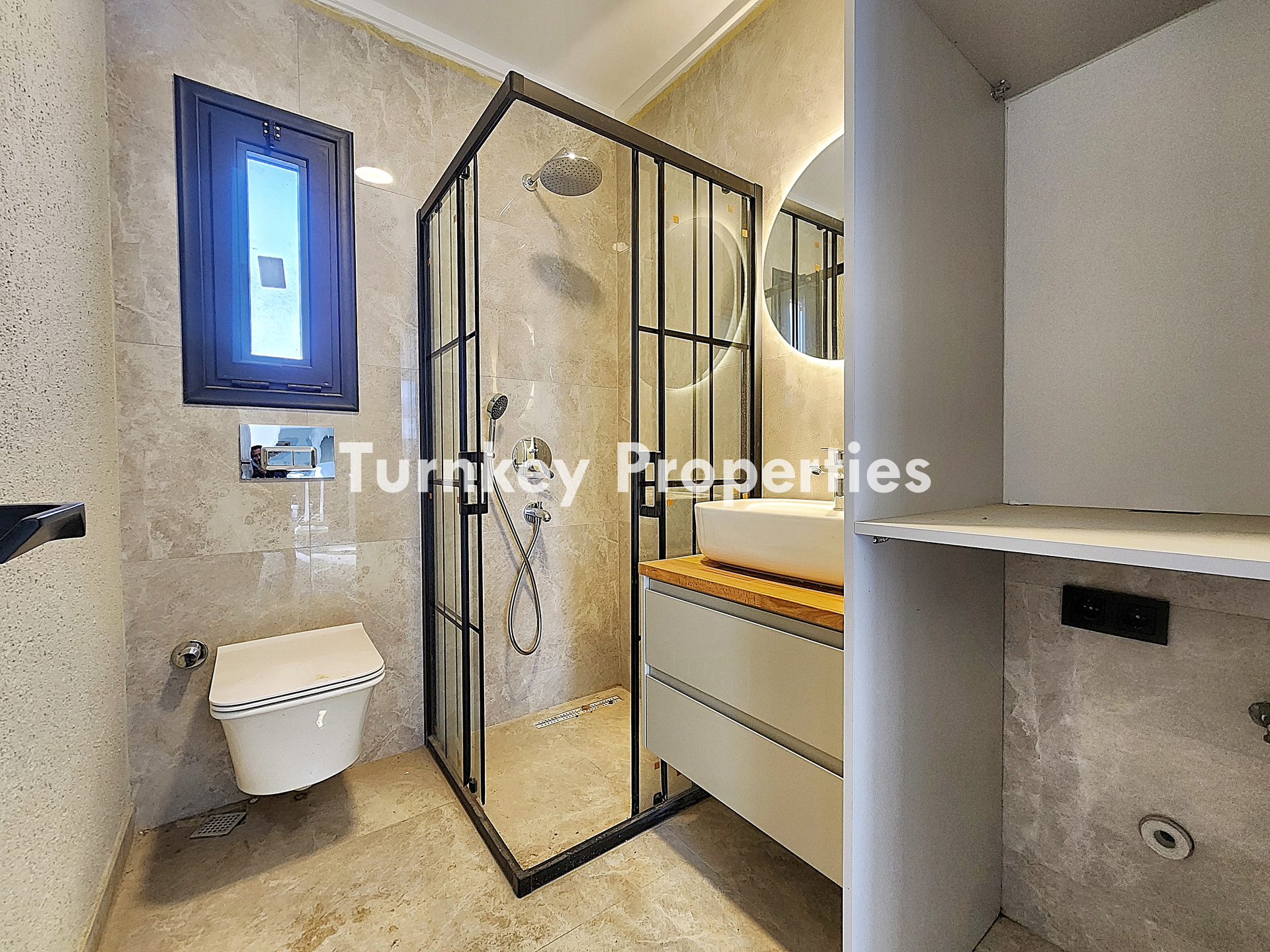 Dirmil Satılık Daire Yalıkavak Gündoğan Yola Yakın Özel Bahçeli