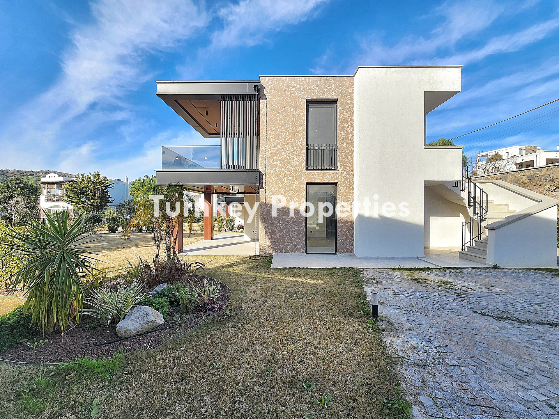 Dirmil Satılık Daire Yalıkavak Gündoğan Yola Yakın Özel Bahçeli