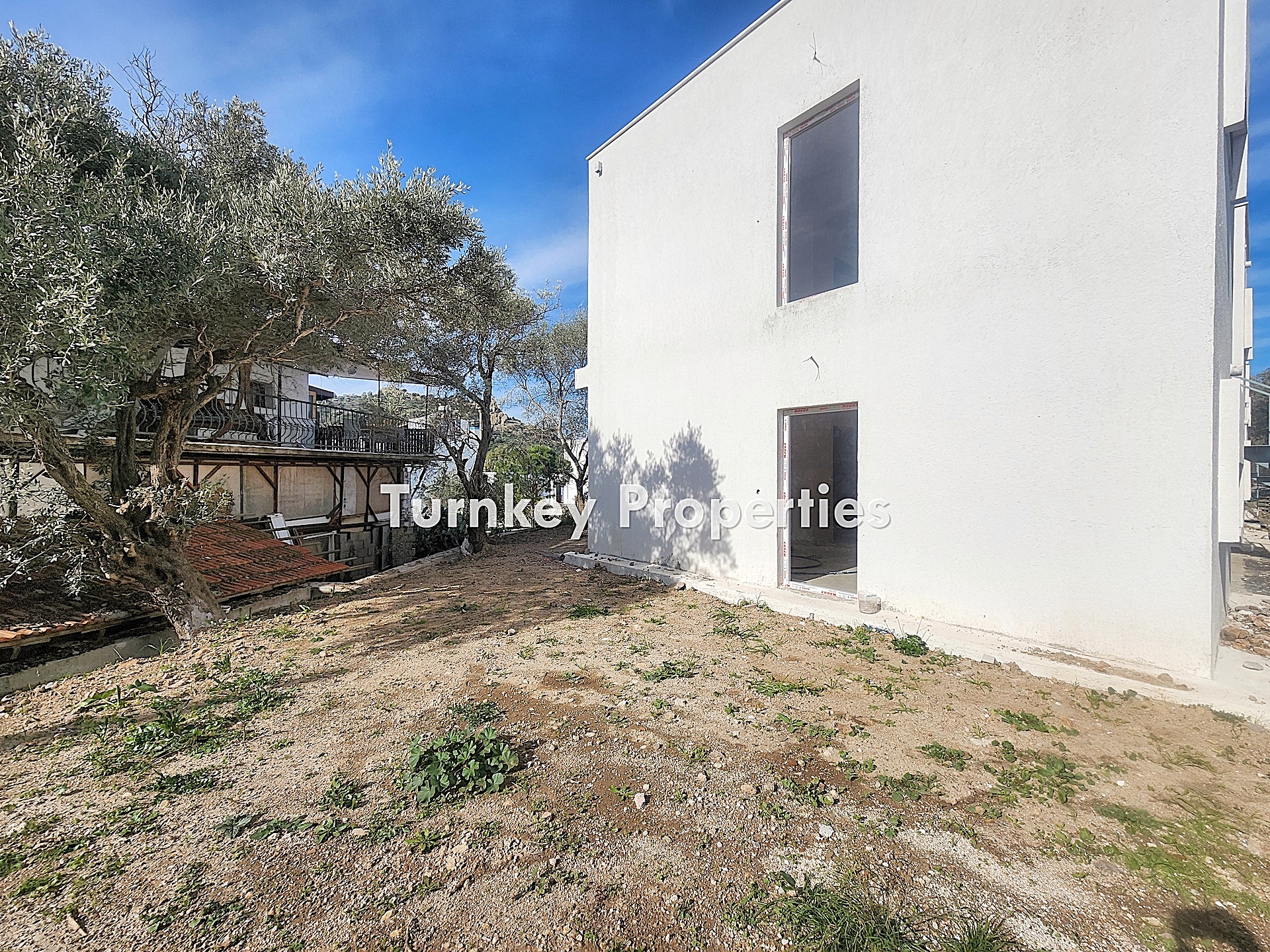 Gündoğan Köyiçi Satılık Sıfır Daireler Merkezi Konumlu Otoparklı