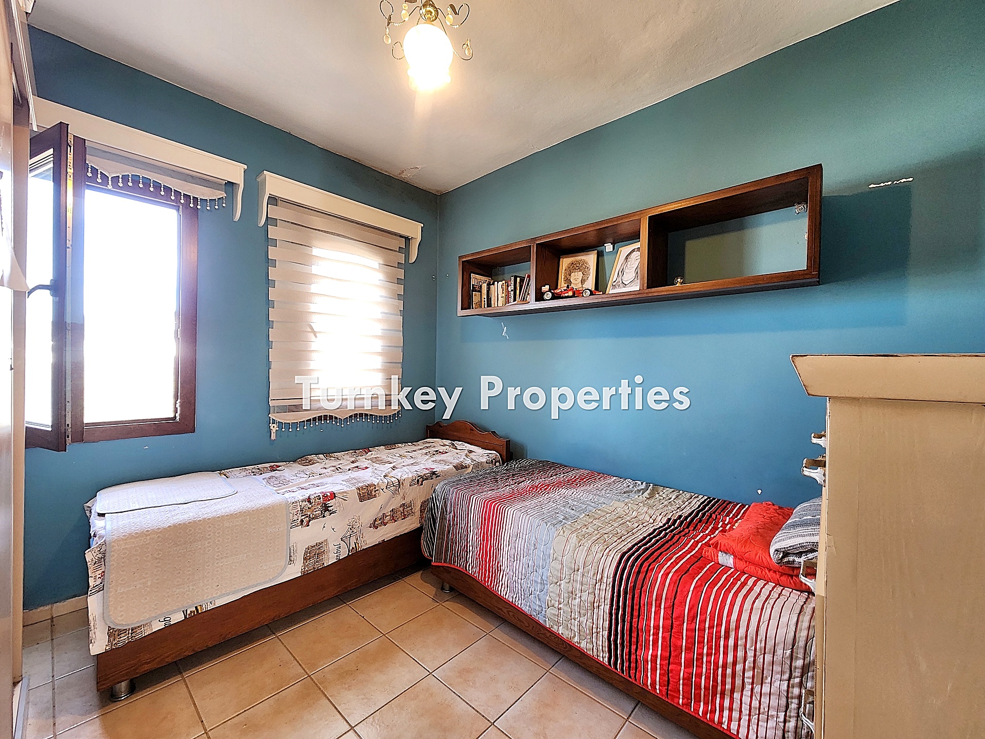 Bodrum Dirmil Satılık Üst Kat Daire Anayola Yakın Havuzlu Site