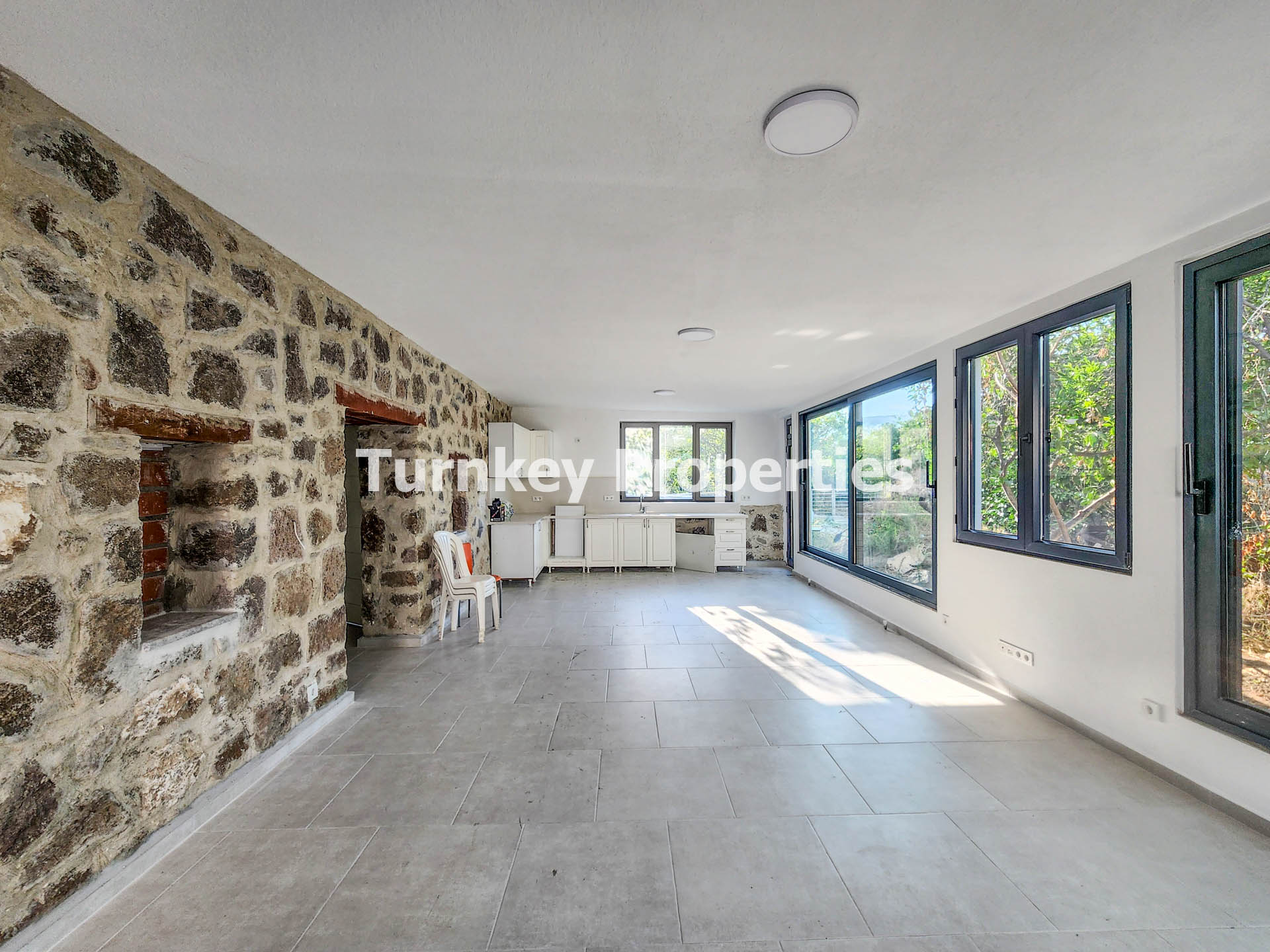 Bodrum Gündoğan Köyiçi Kiralık Personel Lojmanı 2 Daire