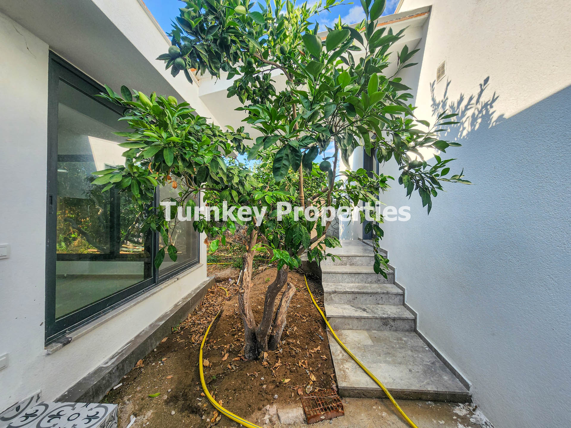 Bodrum Gündoğan Mekezde Kiralık Personel Lojmanı 2 Daire