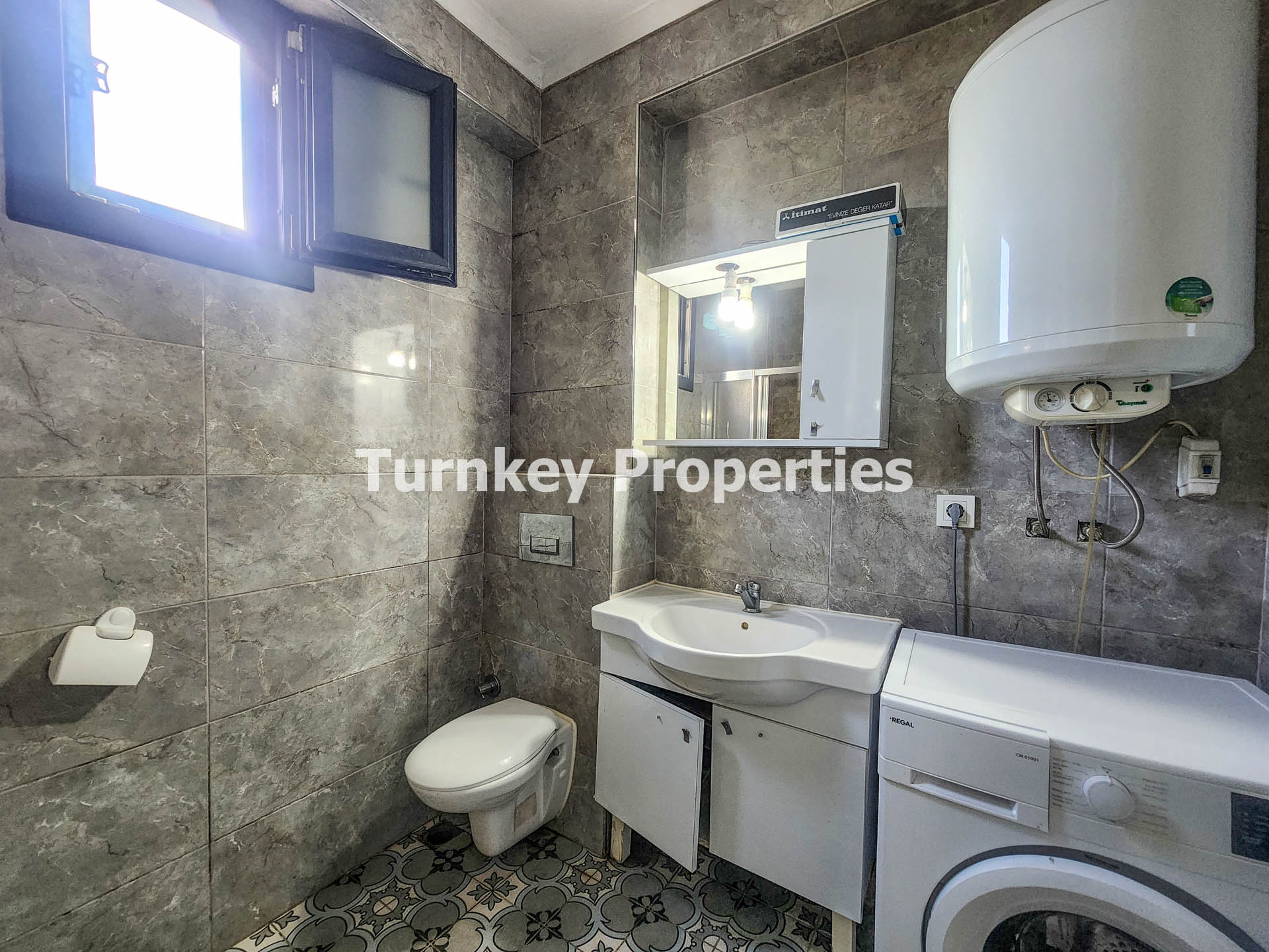 Bodrum Gündoğan Mekezde Kiralık Personel Lojmanı 2 Daire