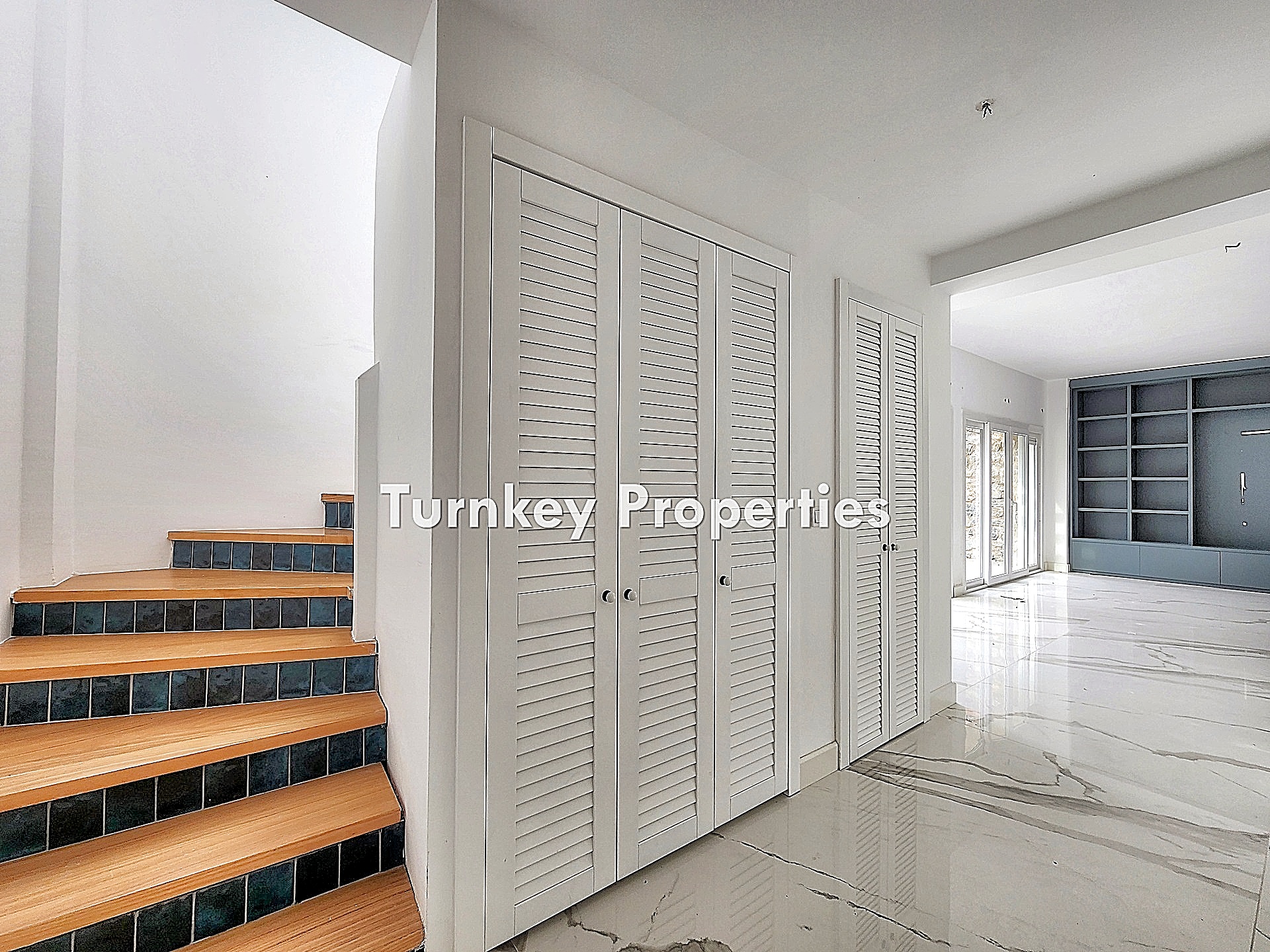 CasaFabay Kemikler Milas Satılık Villa 2 odalı Bahçeli Taş Mimari