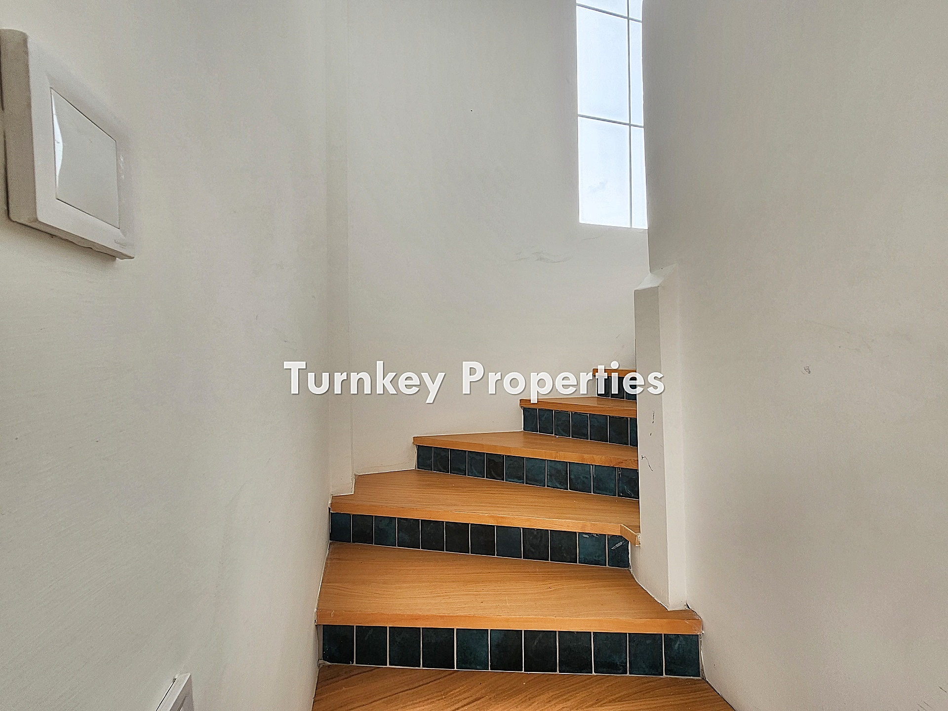 CasaFabay Kemikler Milas Satılık Villa 2 odalı Bahçeli Taş Mimari