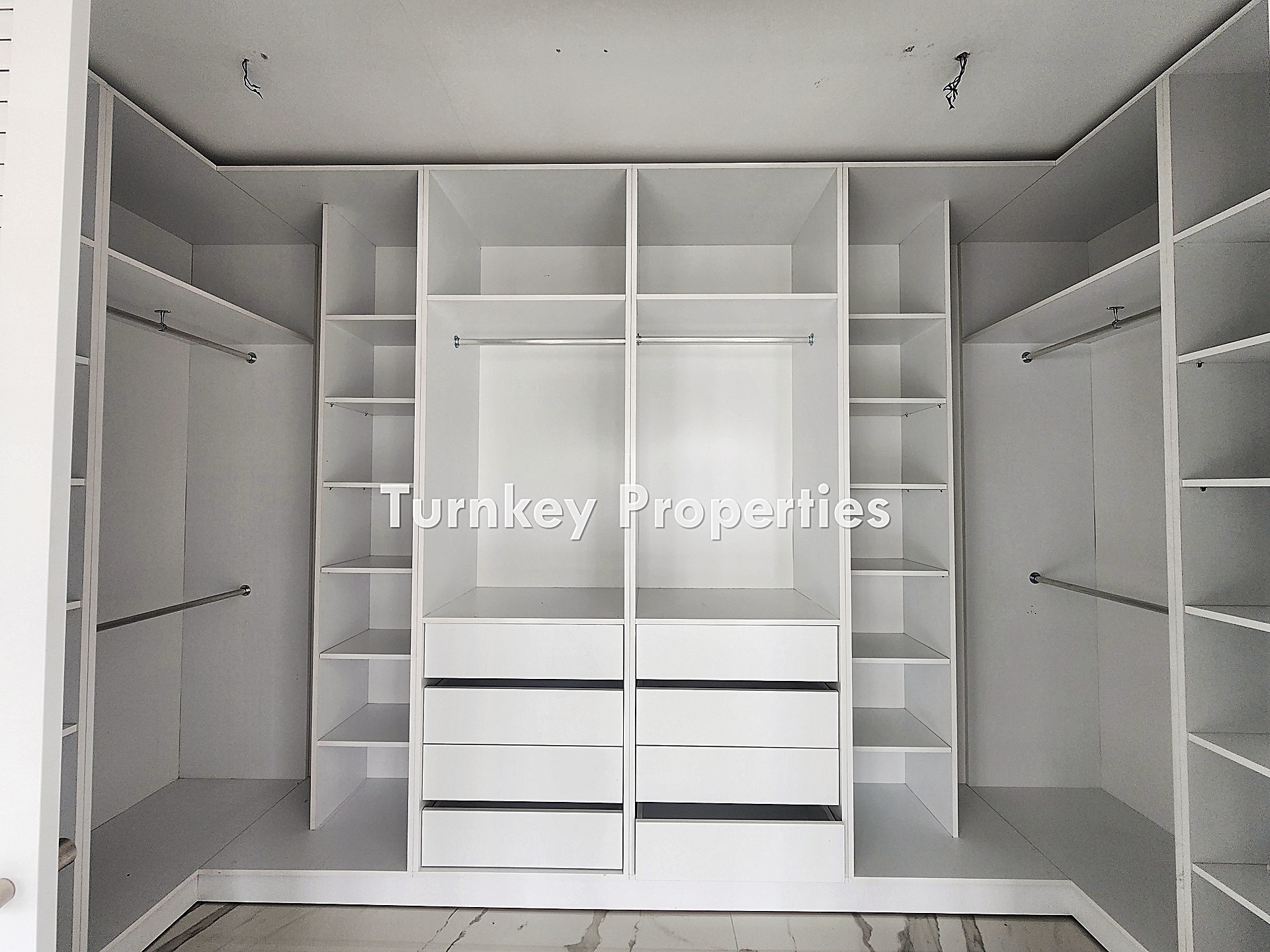 CasaFabay Kemikler Milas Satılık Villa 2 odalı Bahçeli Taş Mimari