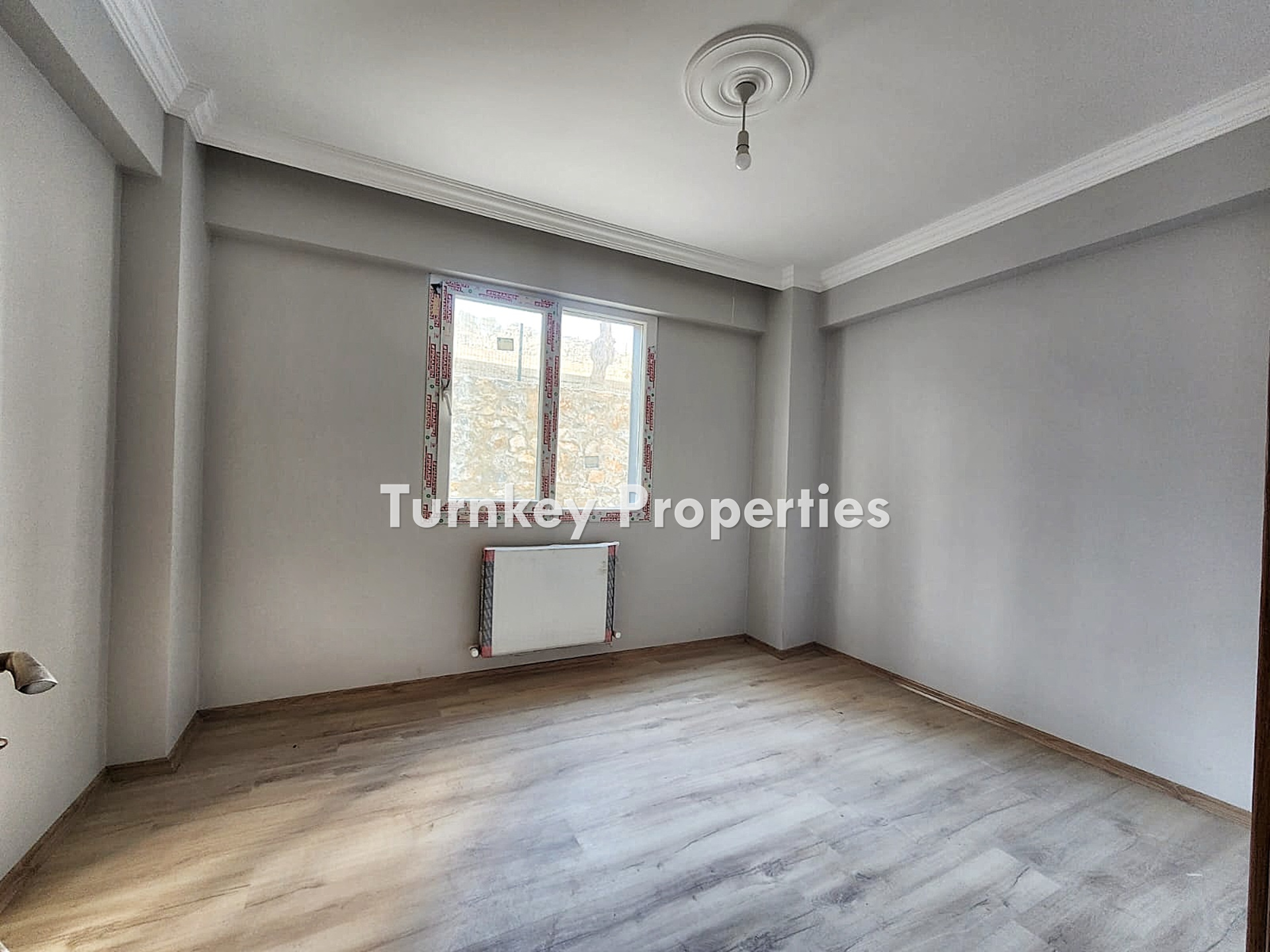 Milas Merkez Satılık Daire Doğa Manzaralı Bahçe Kullanımlı Ev