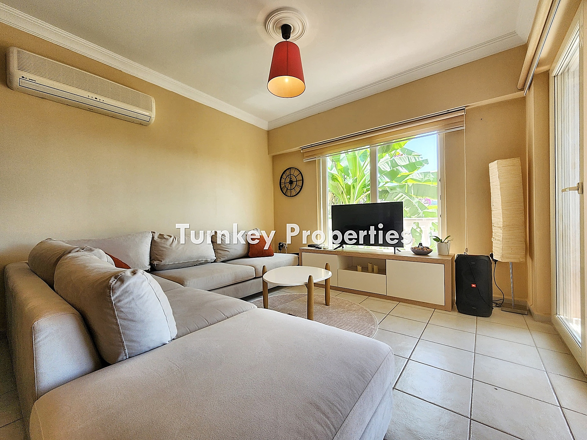 Adabükü Satılık Bahçe Katı Daire Site İçinde Dört Mevsim Yaşam