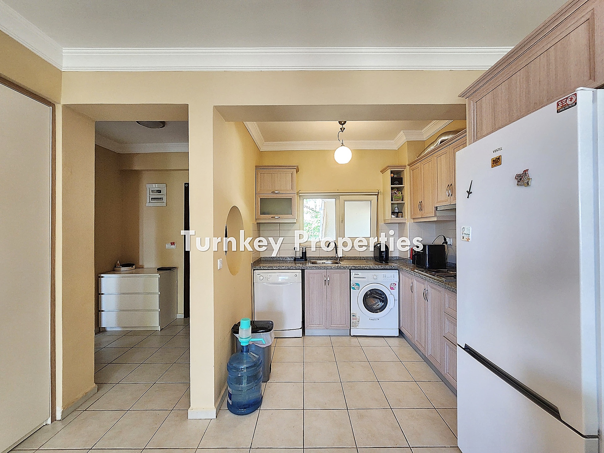 Adabükü Satılık Bahçe Katı Daire Site İçinde Dört Mevsim Yaşam