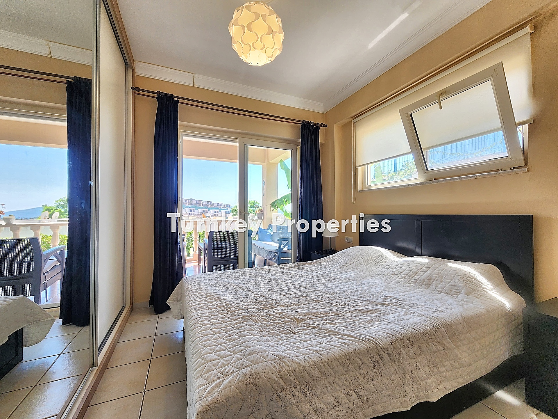 Adabükü Satılık Bahçe Katı Daire Site İçinde Dört Mevsim Yaşam