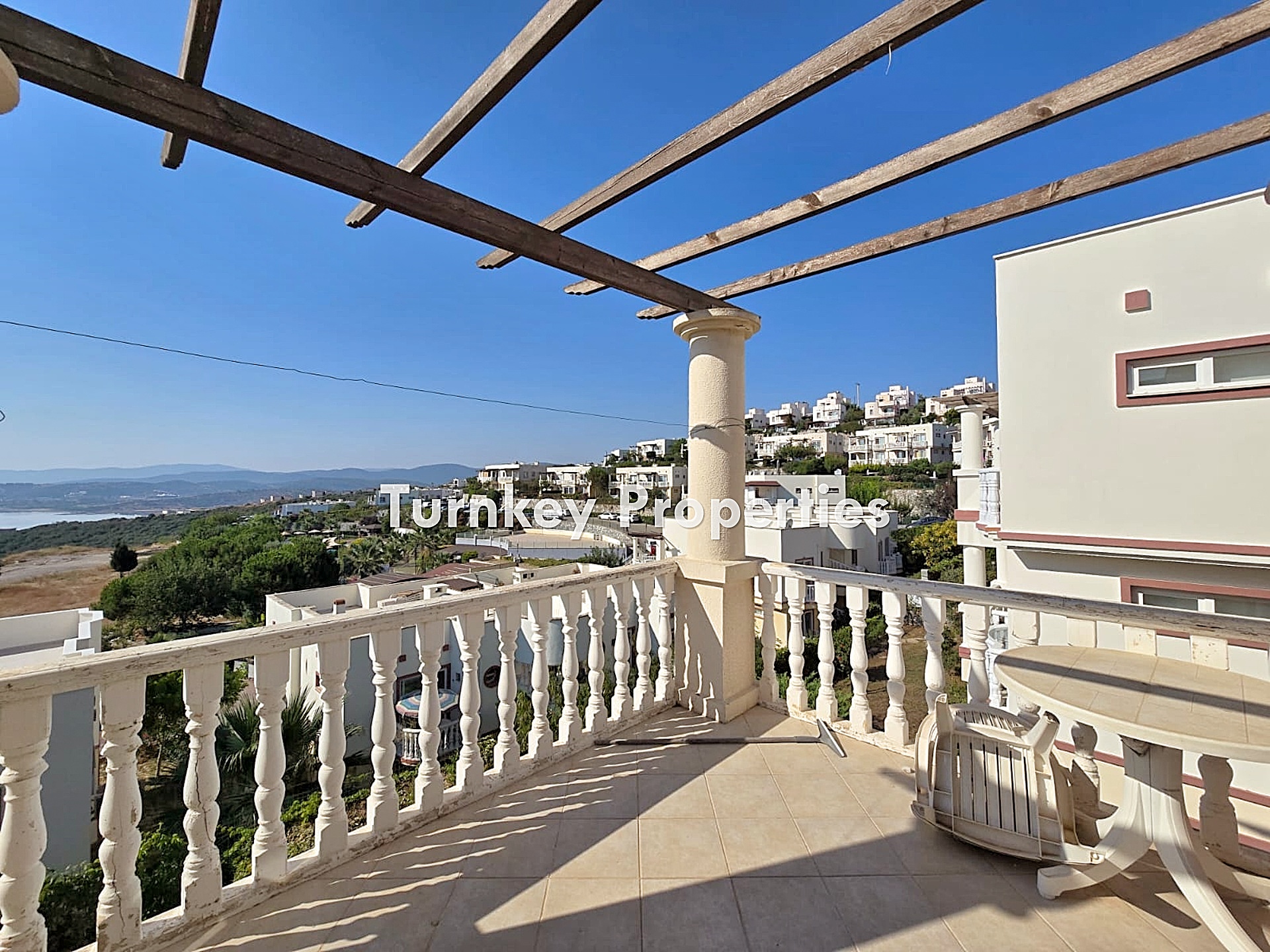 Boğaziçi Milas Tuzla Satılık Daire Göl ve Doğa Manzaralı Güvenlik