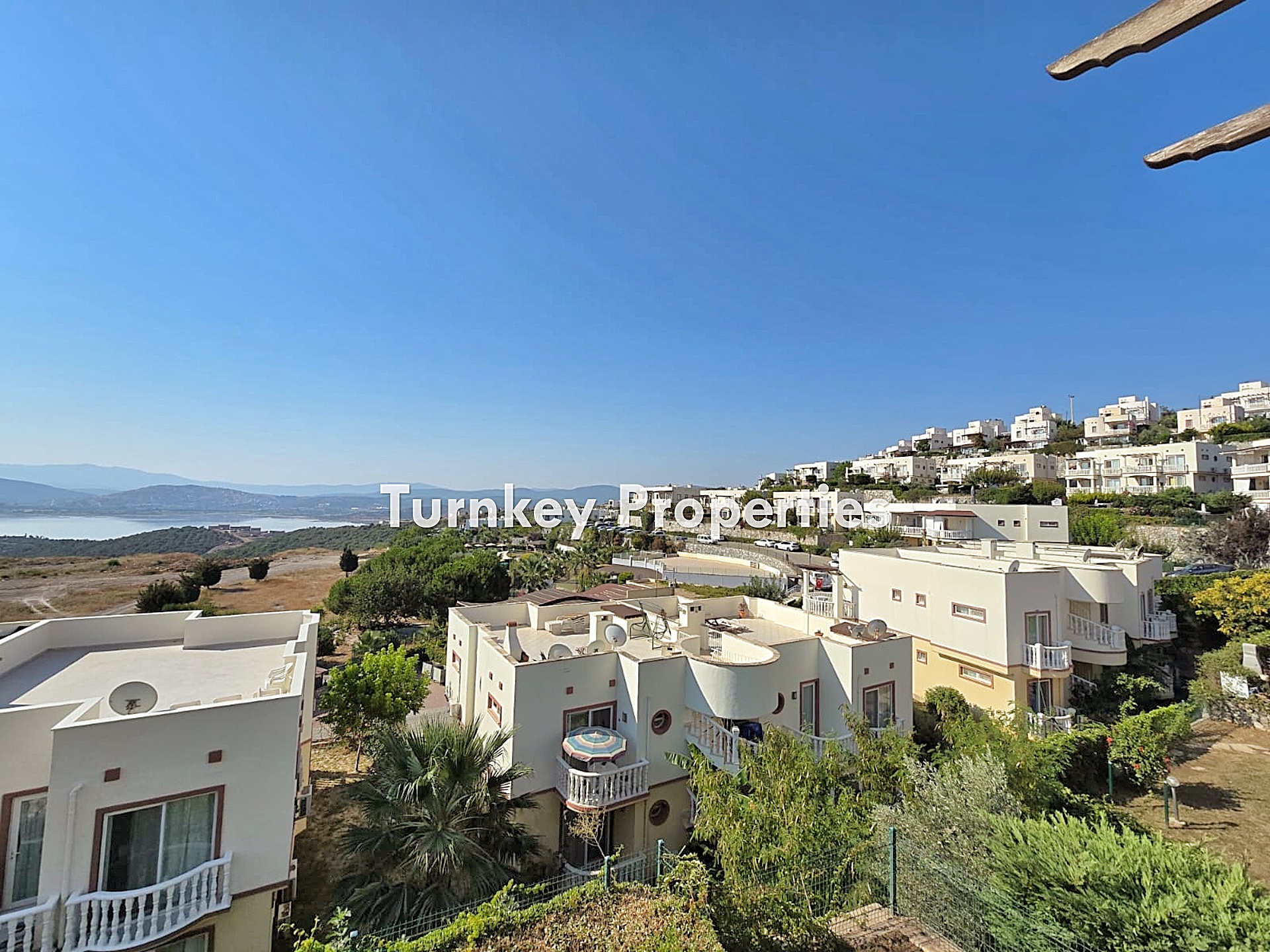 Boğaziçi Milas Tuzla Satılık Daire Göl ve Doğa Manzaralı Güvenlik