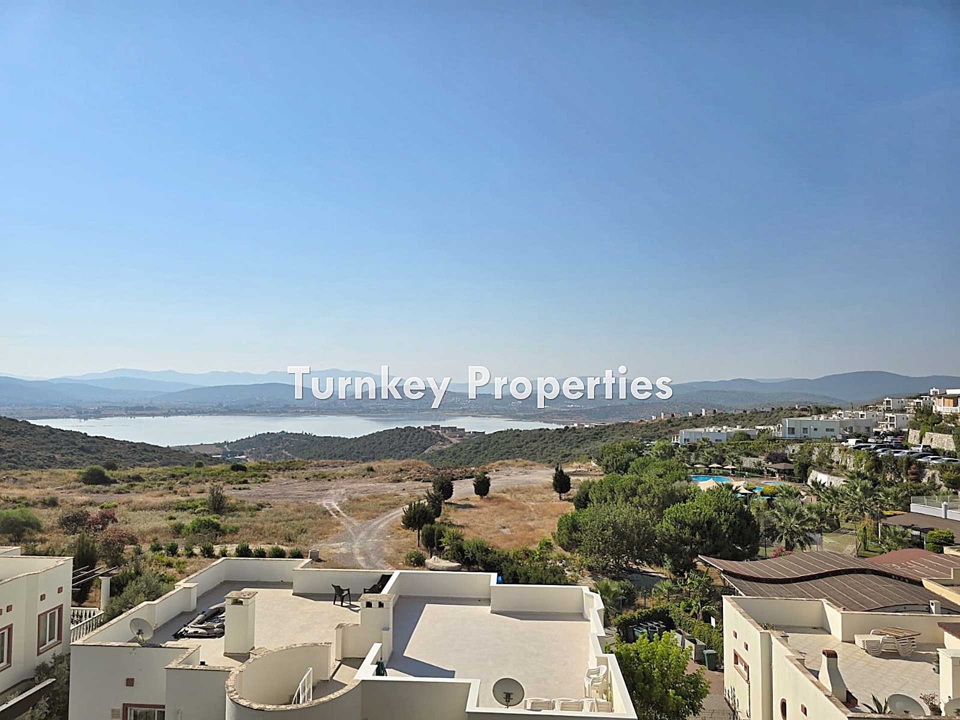 Boğaziçi Milas Tuzla Satılık Daire Göl ve Doğa Manzaralı Güvenlik