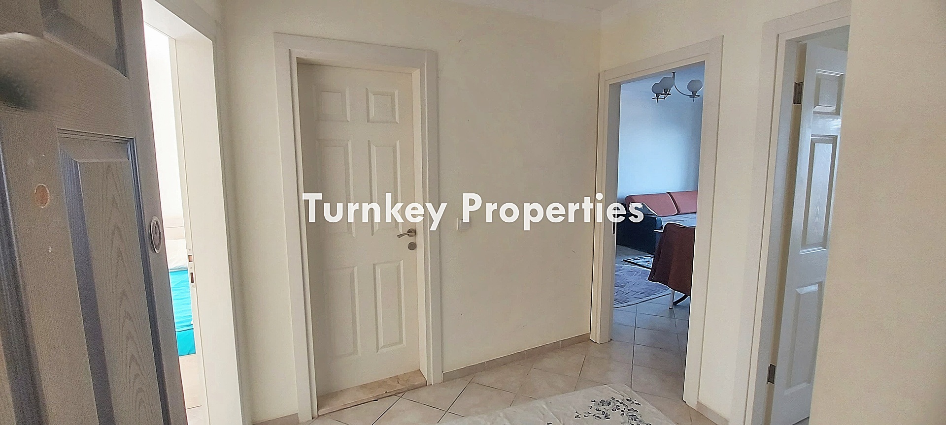 Milas Adabükü Satılık Daire Göl ve Doğa Manzaralı Havuzlu Sitede