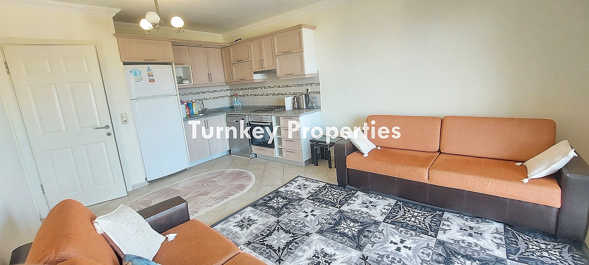 Milas Adabükü Satılık Daire Göl ve Doğa Manzaralı Havuzlu Sitede