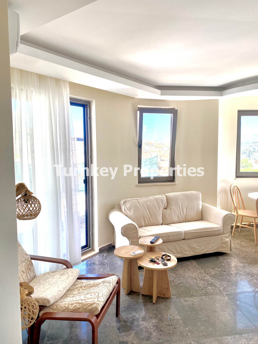 Turgutreis Karabağ’da Eşyalı 2. Kat Kiralık Daire Aylık Ödeme